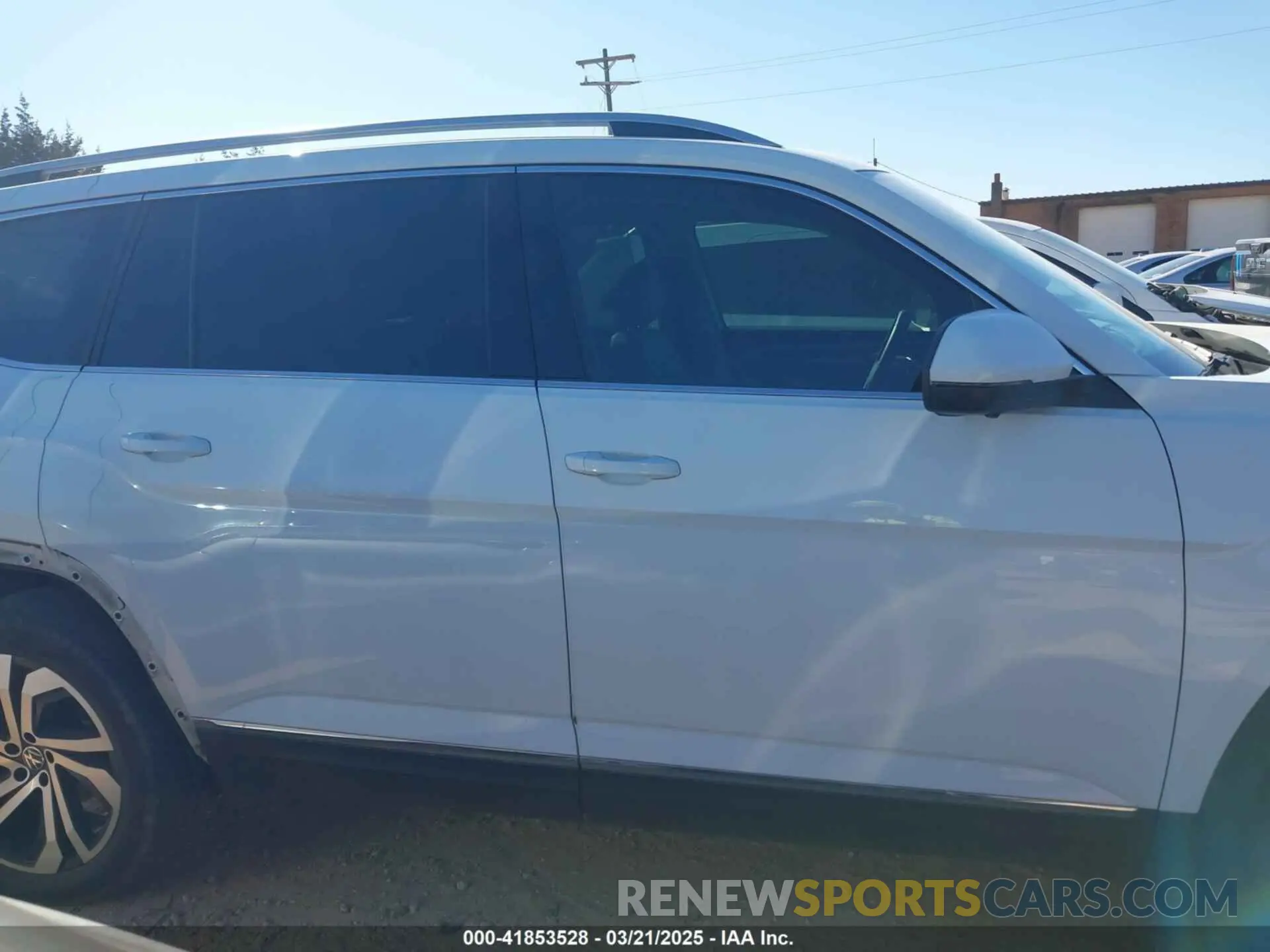 13 Photograph of a damaged car 1V2TR2CA8MC562198 VOLKSWAGEN ATLAS 2021
