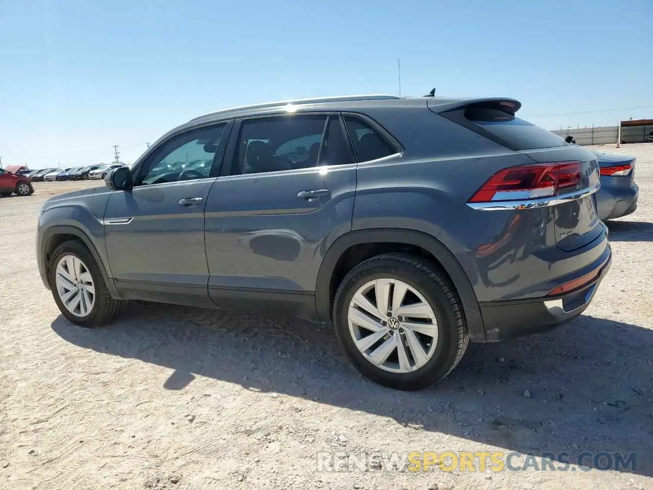2 Photograph of a damaged car 1V2WE2CA3MC238133 VOLKSWAGEN ATLAS 2021