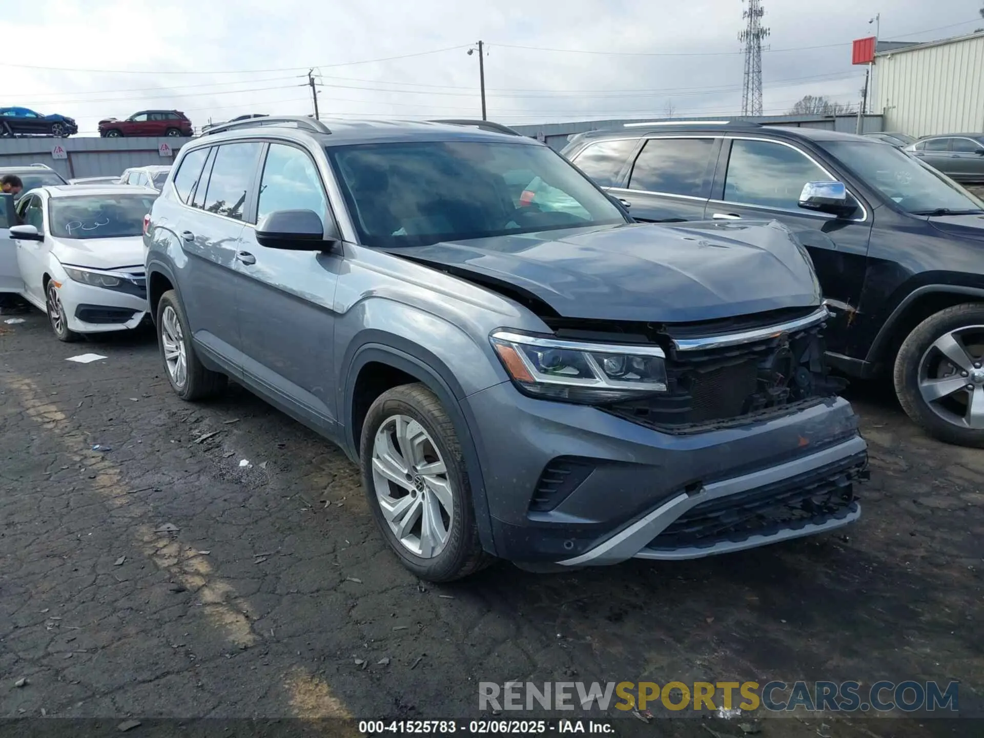 1 Photograph of a damaged car 1V2WR2CA0MC585259 VOLKSWAGEN ATLAS 2021
