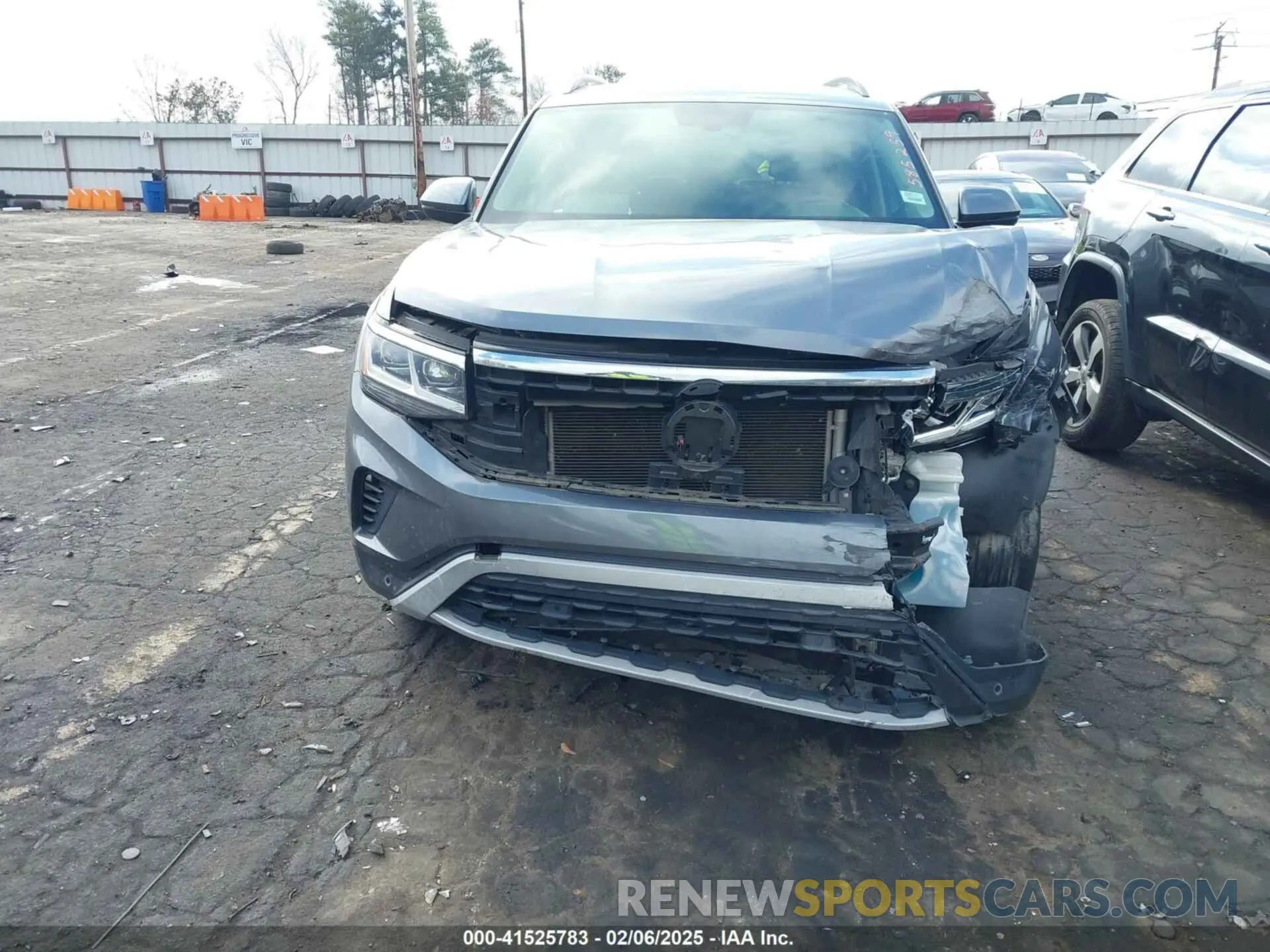 6 Photograph of a damaged car 1V2WR2CA0MC585259 VOLKSWAGEN ATLAS 2021