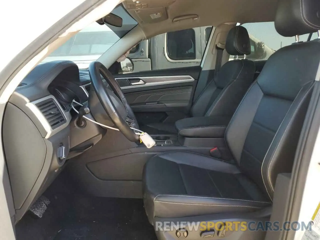 7 Photograph of a damaged car 1V2WR2CA1MC581088 VOLKSWAGEN ATLAS 2021