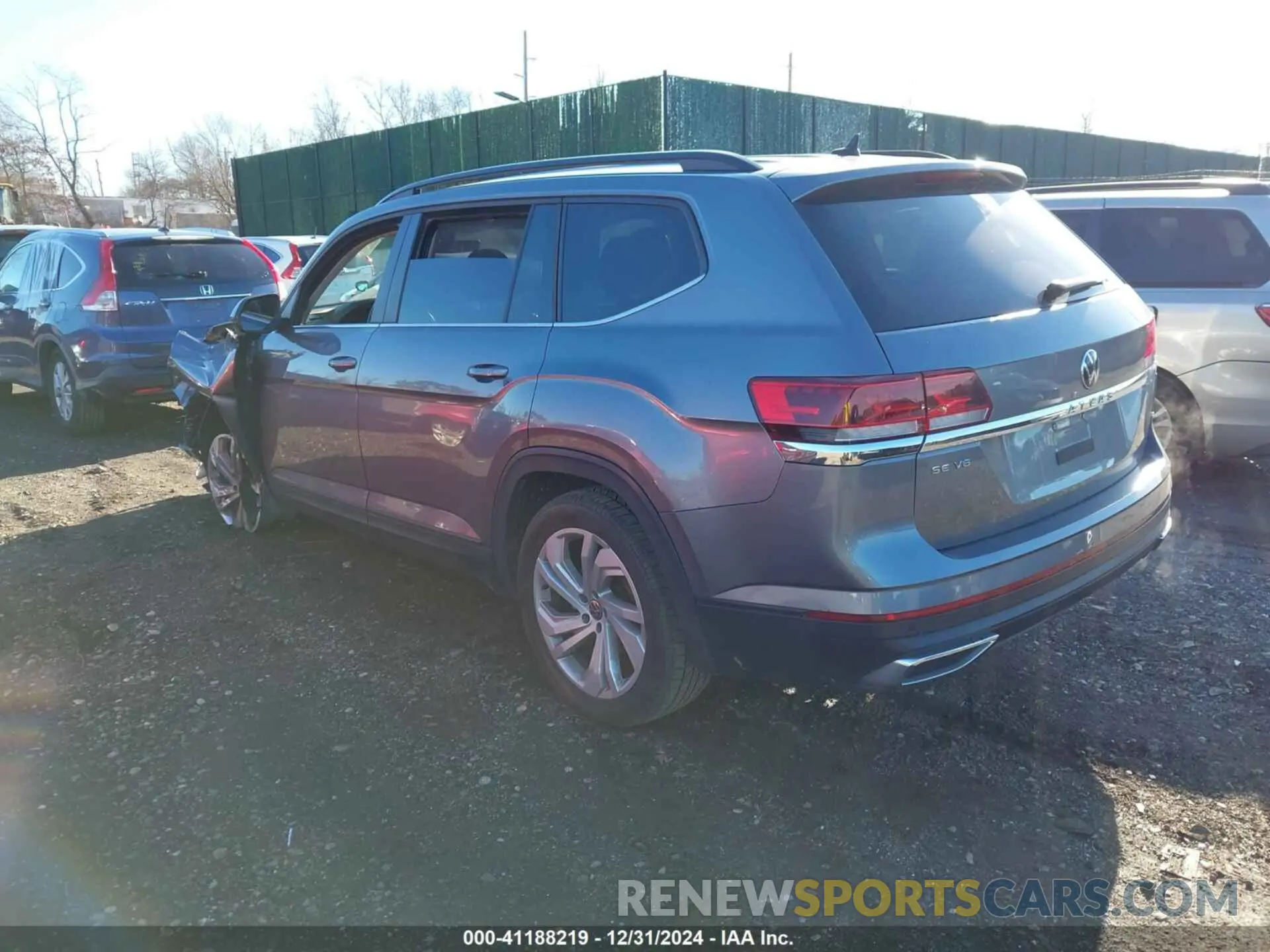 3 Фотография поврежденного автомобиля 1V2WR2CA6MC553626 VOLKSWAGEN ATLAS 2021