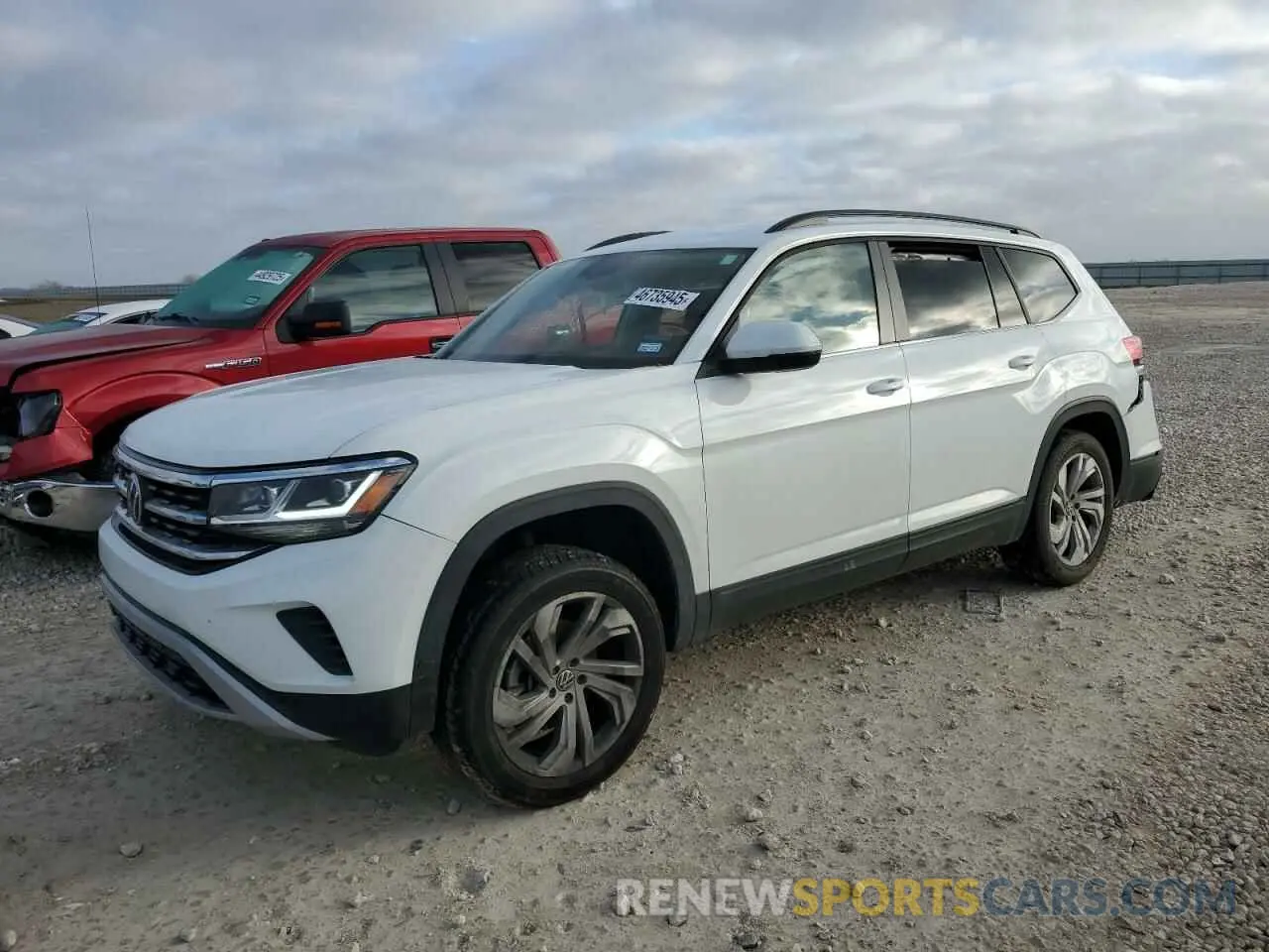 1 Photograph of a damaged car 1V2WR2CA8MC568760 VOLKSWAGEN ATLAS 2021