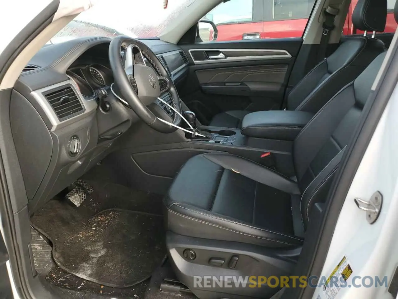 7 Photograph of a damaged car 1V2WR2CA8MC568760 VOLKSWAGEN ATLAS 2021