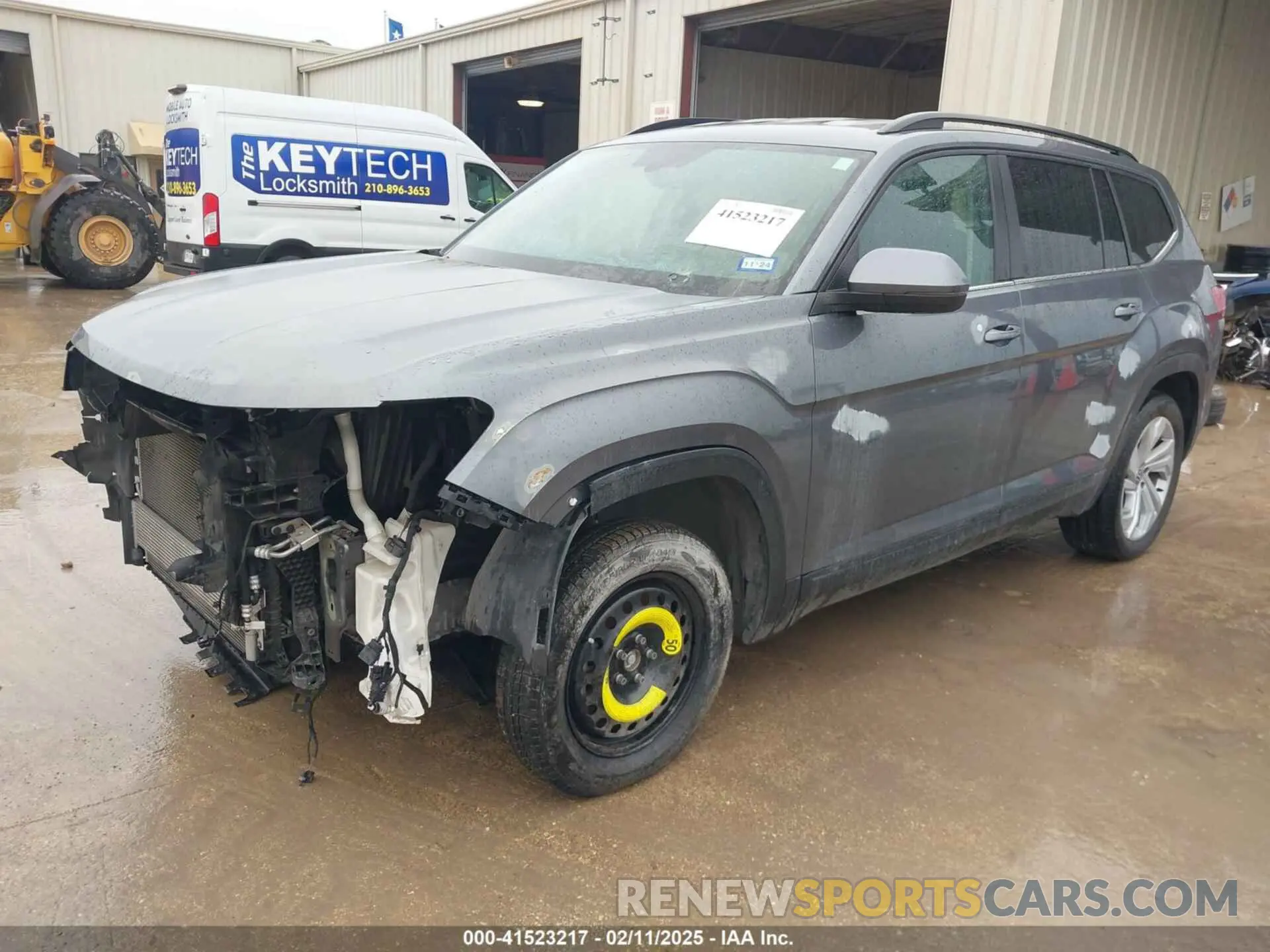 2 Photograph of a damaged car 1V2WR2CA9MC546704 VOLKSWAGEN ATLAS 2021