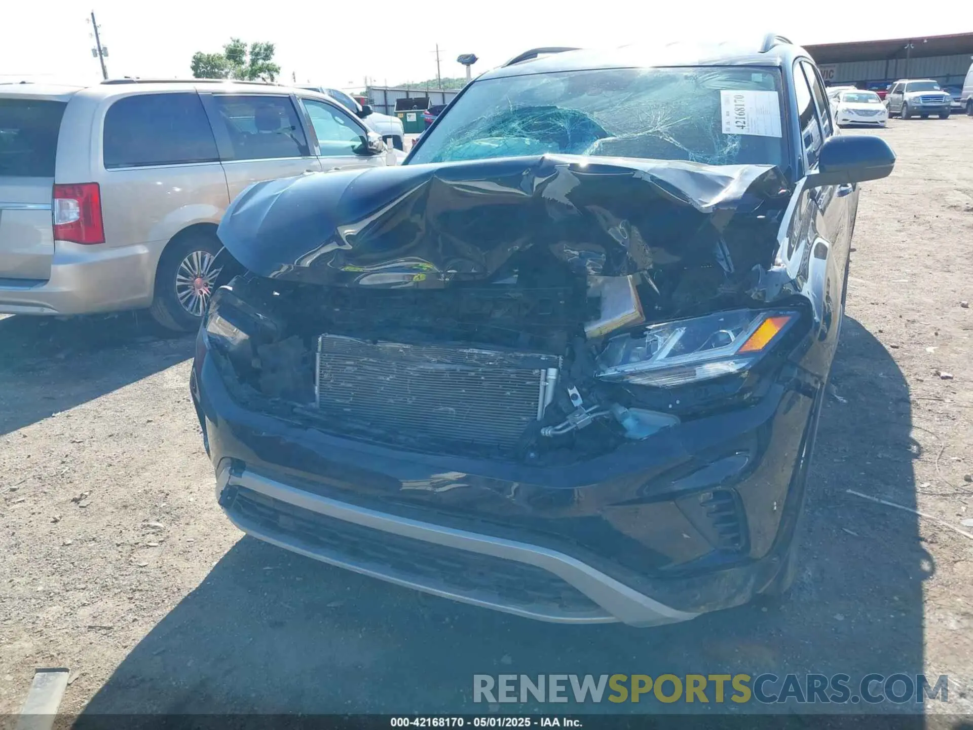 12 Photograph of a damaged car 1V2WR2CA9MC608750 VOLKSWAGEN ATLAS 2021