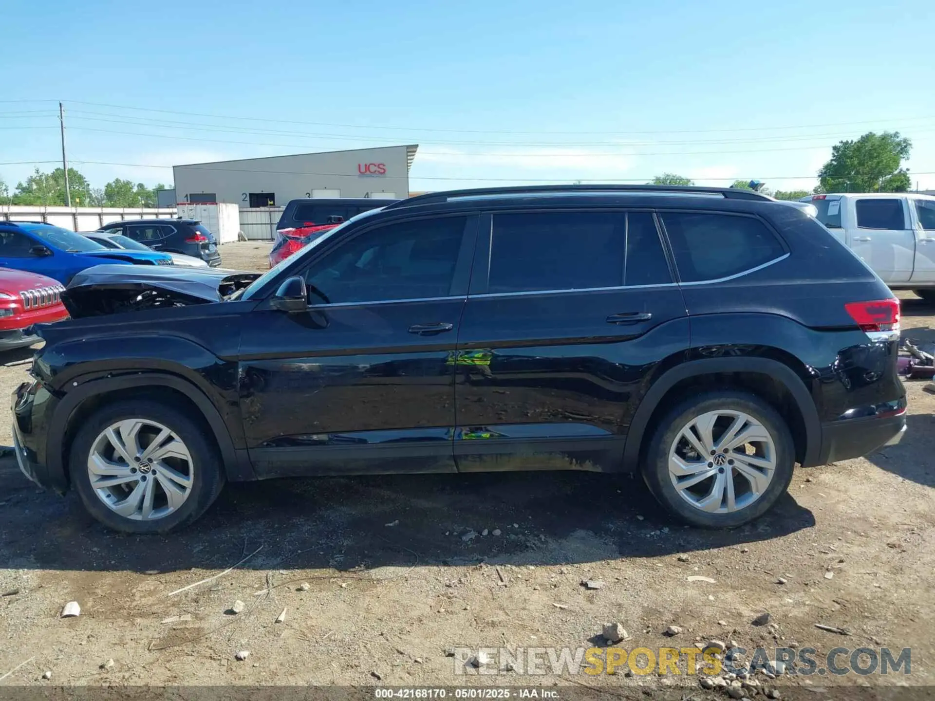 14 Photograph of a damaged car 1V2WR2CA9MC608750 VOLKSWAGEN ATLAS 2021
