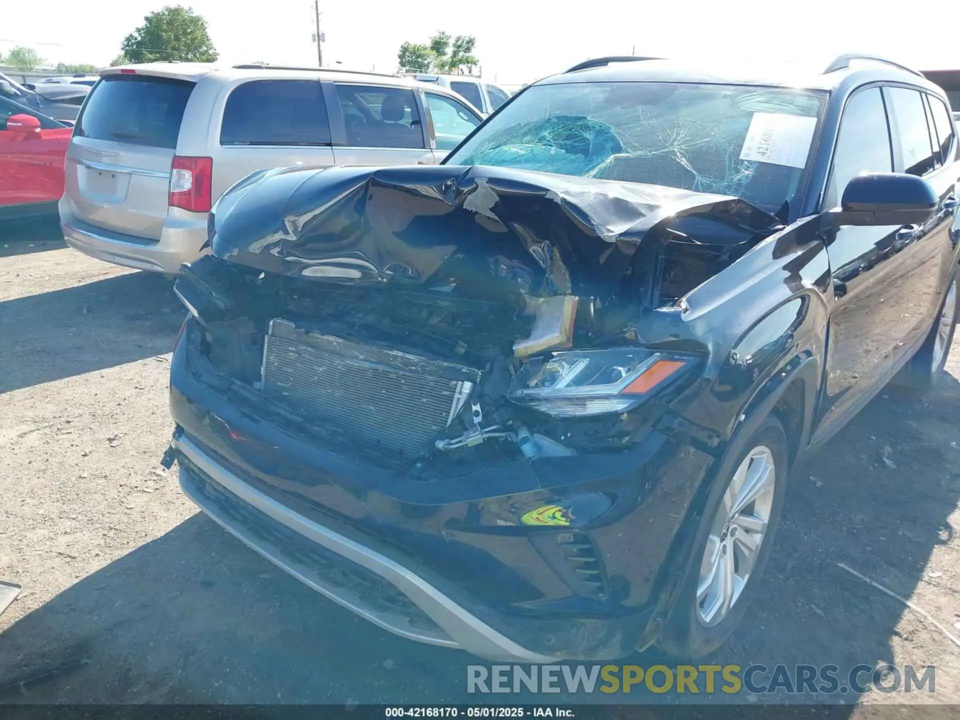 6 Photograph of a damaged car 1V2WR2CA9MC608750 VOLKSWAGEN ATLAS 2021