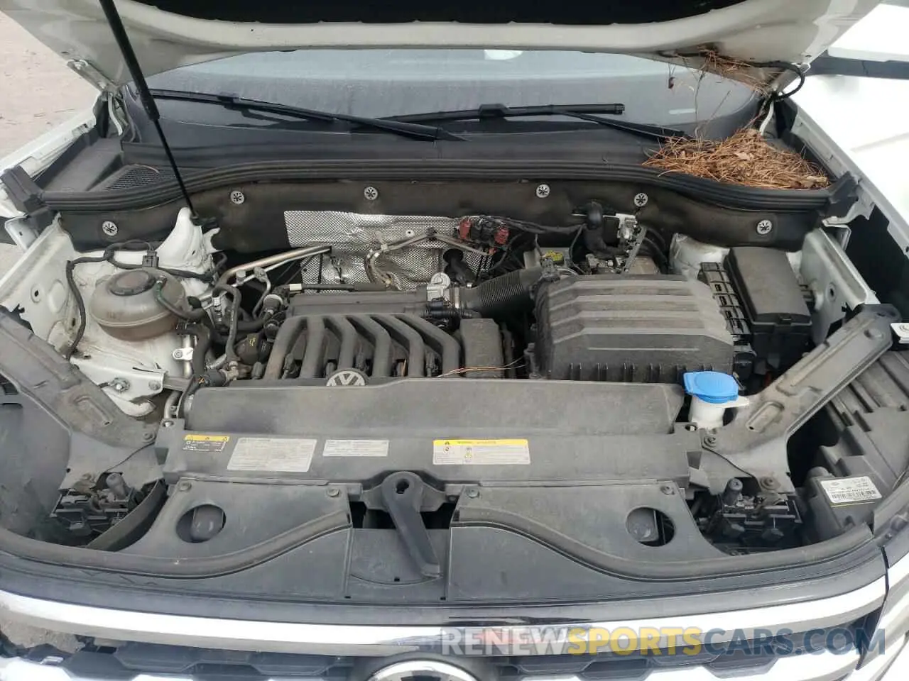 14 Photograph of a damaged car 1V2WR2CAXMC567030 VOLKSWAGEN ATLAS 2021