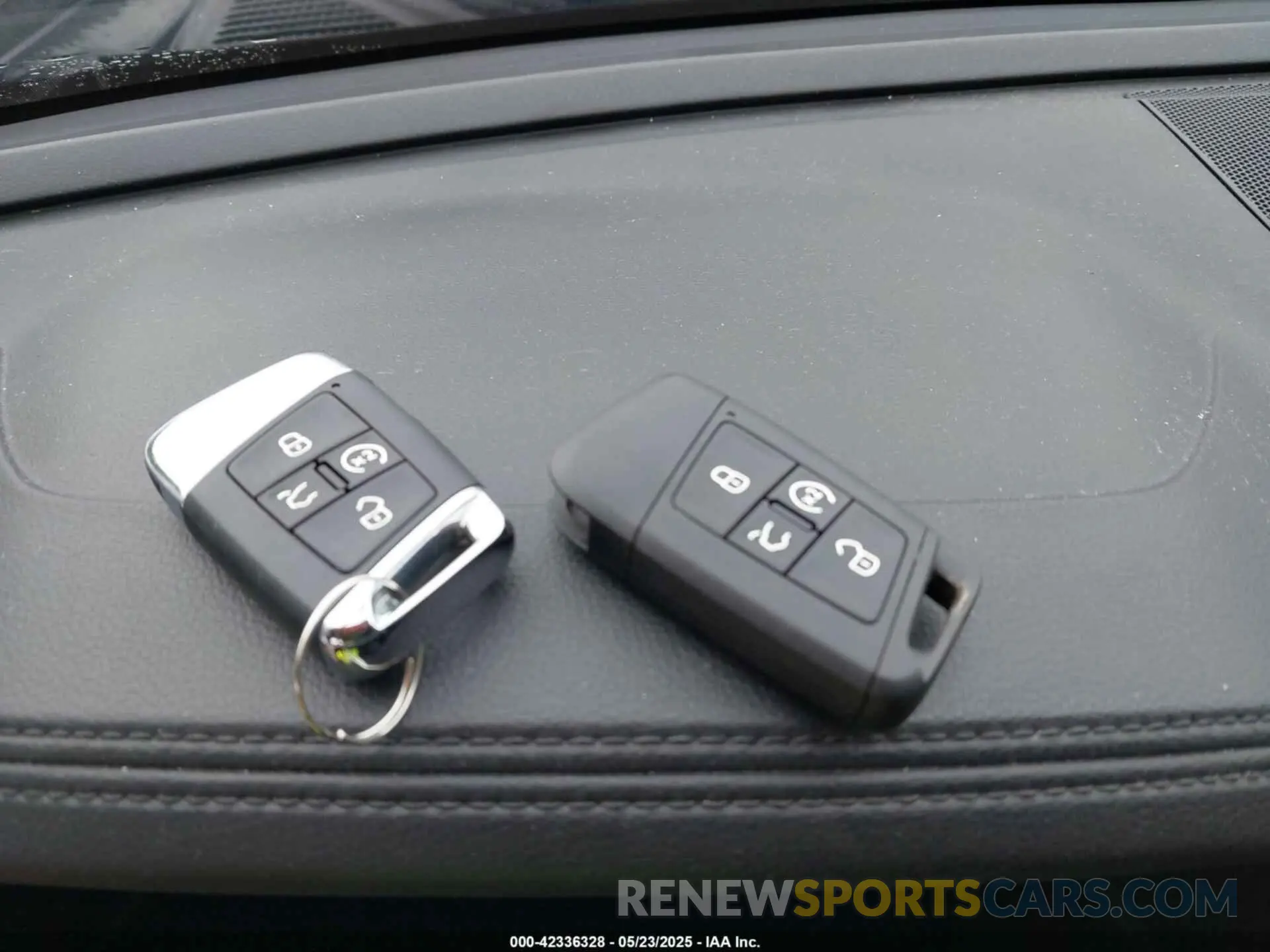 11 Фотография поврежденного автомобиля 1V2AR2CA2NC521381 VOLKSWAGEN ATLAS 2022