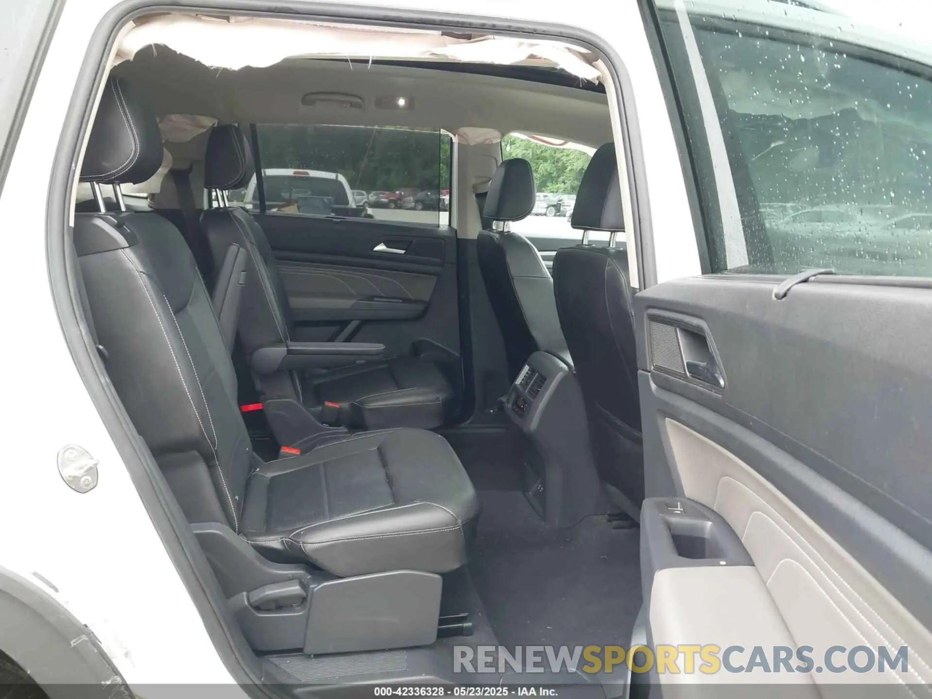 8 Фотография поврежденного автомобиля 1V2AR2CA2NC521381 VOLKSWAGEN ATLAS 2022