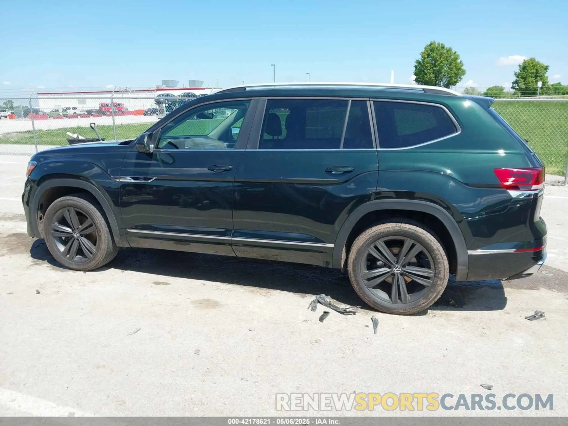 14 Фотография поврежденного автомобиля 1V2AR2CA8NC514340 VOLKSWAGEN ATLAS 2022
