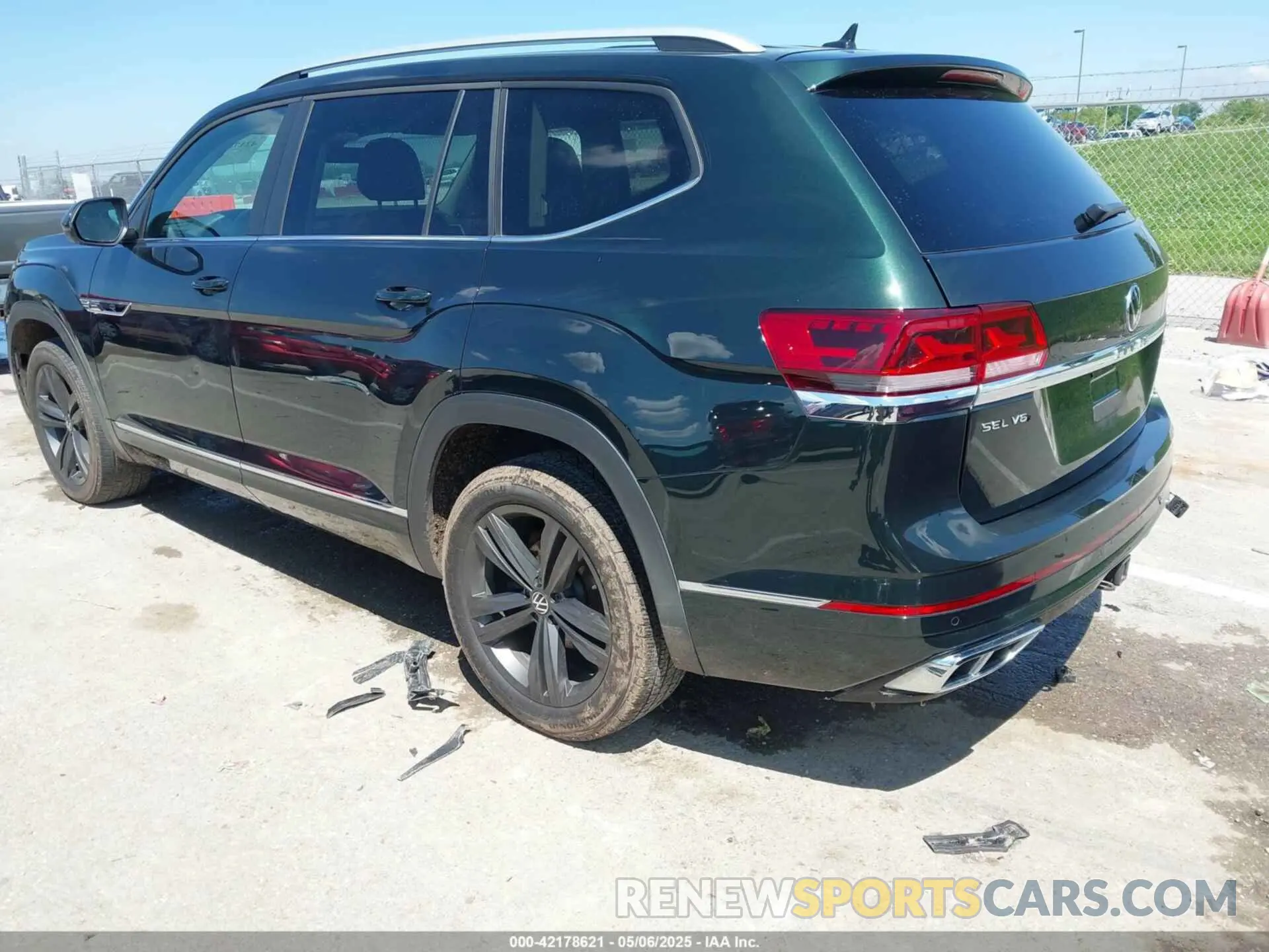 3 Фотография поврежденного автомобиля 1V2AR2CA8NC514340 VOLKSWAGEN ATLAS 2022