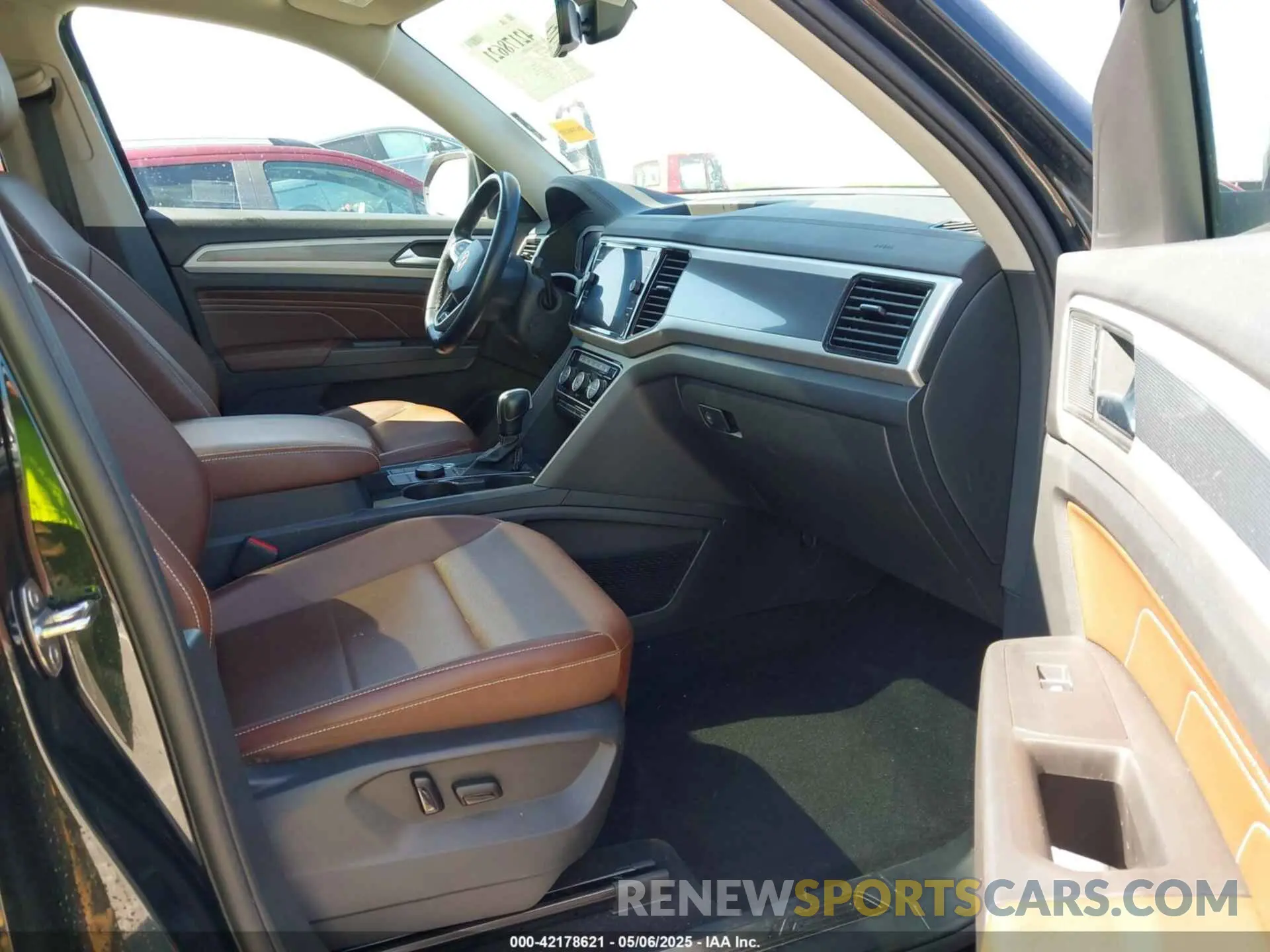 5 Фотография поврежденного автомобиля 1V2AR2CA8NC514340 VOLKSWAGEN ATLAS 2022