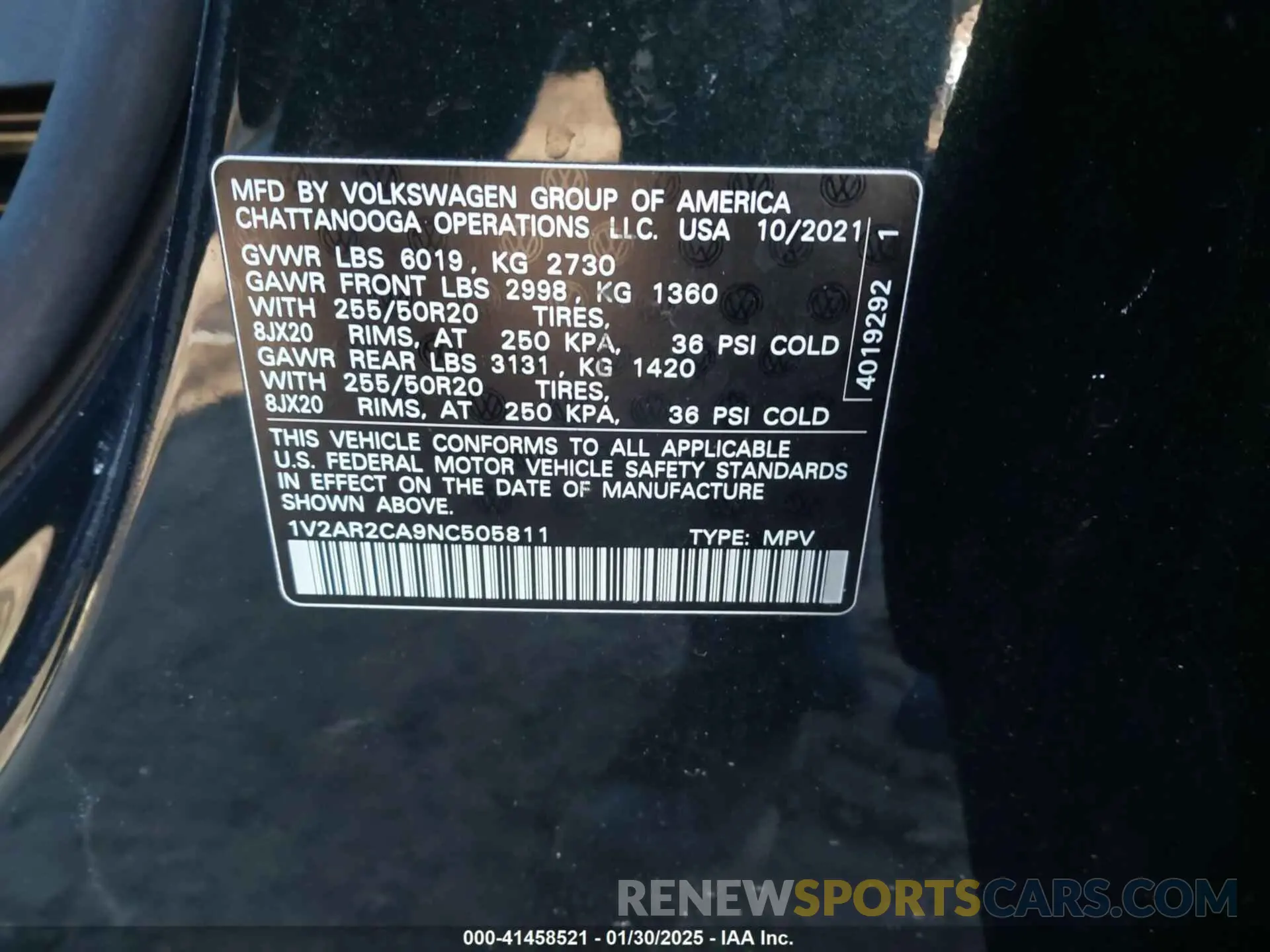 9 Photograph of a damaged car 1V2AR2CA9NC505811 VOLKSWAGEN ATLAS 2022