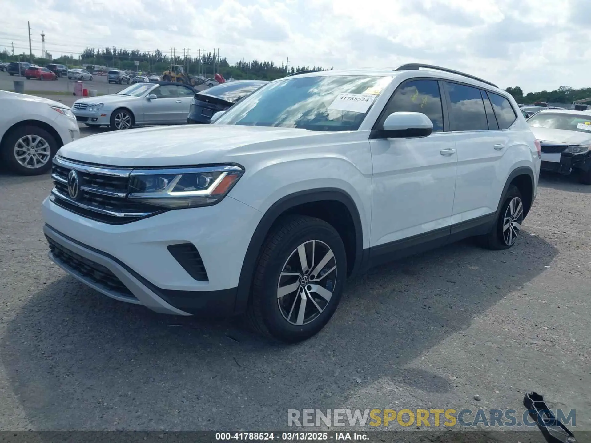 2 Photograph of a damaged car 1V2DP2CA7NC503364 VOLKSWAGEN ATLAS 2022