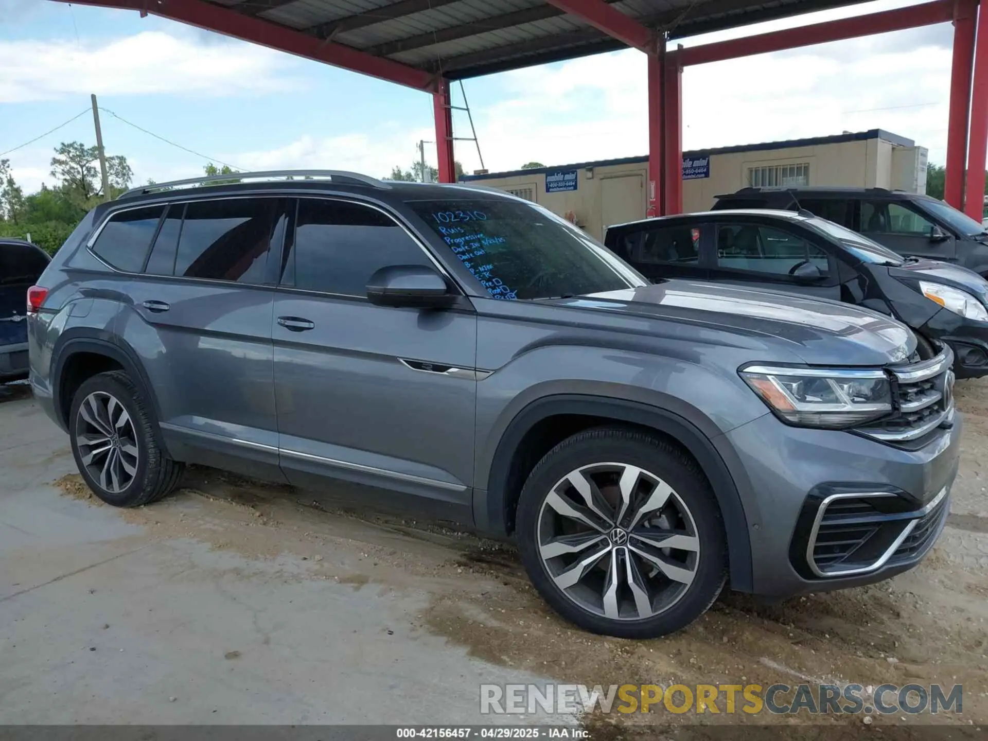 13 Фотография поврежденного автомобиля 1V2FR2CA0NC520056 VOLKSWAGEN ATLAS 2022