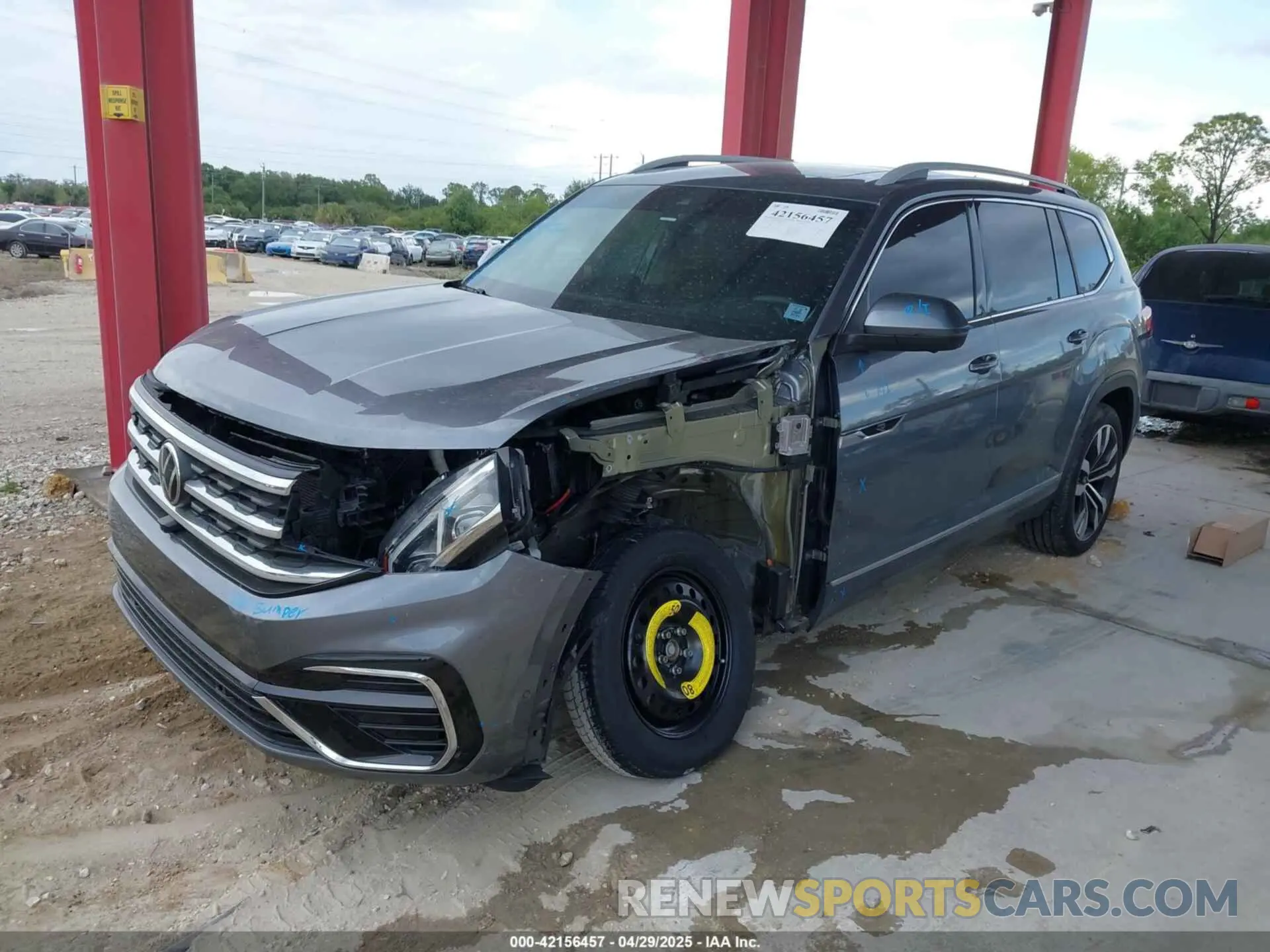 2 Фотография поврежденного автомобиля 1V2FR2CA0NC520056 VOLKSWAGEN ATLAS 2022