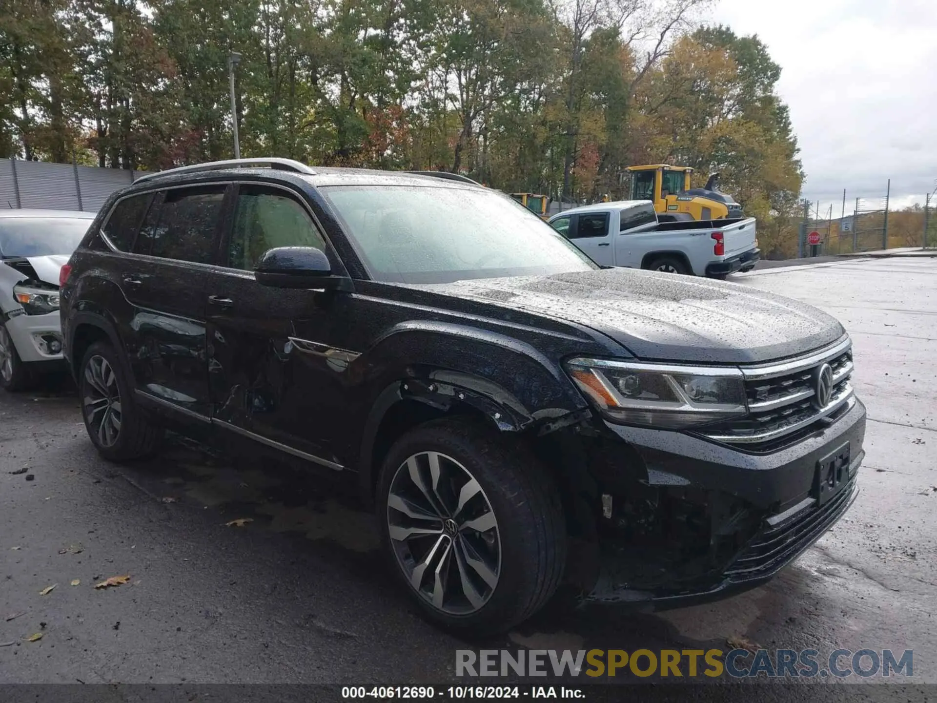 1 Photograph of a damaged car 1V2FR2CA3NC541015 VOLKSWAGEN ATLAS 2022