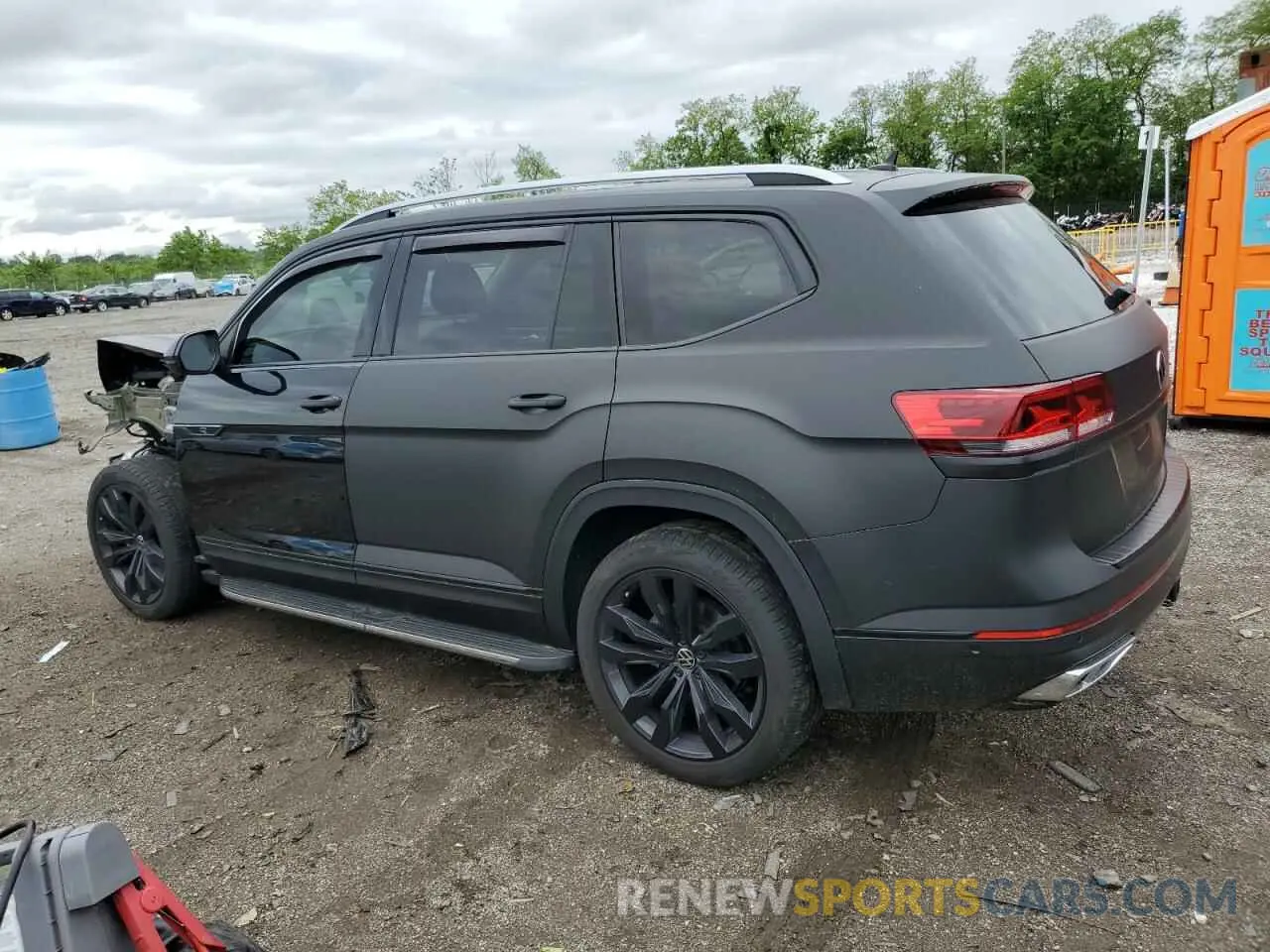 2 Photograph of a damaged car 1V2FR2CA5NC522076 VOLKSWAGEN ATLAS 2022