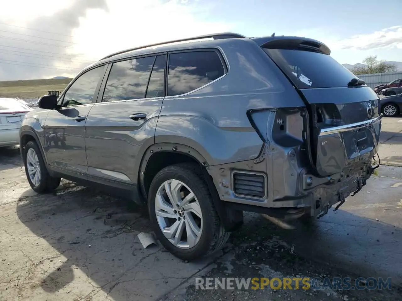 2 Photograph of a damaged car 1V2HP2CA5NC542097 VOLKSWAGEN ATLAS 2022