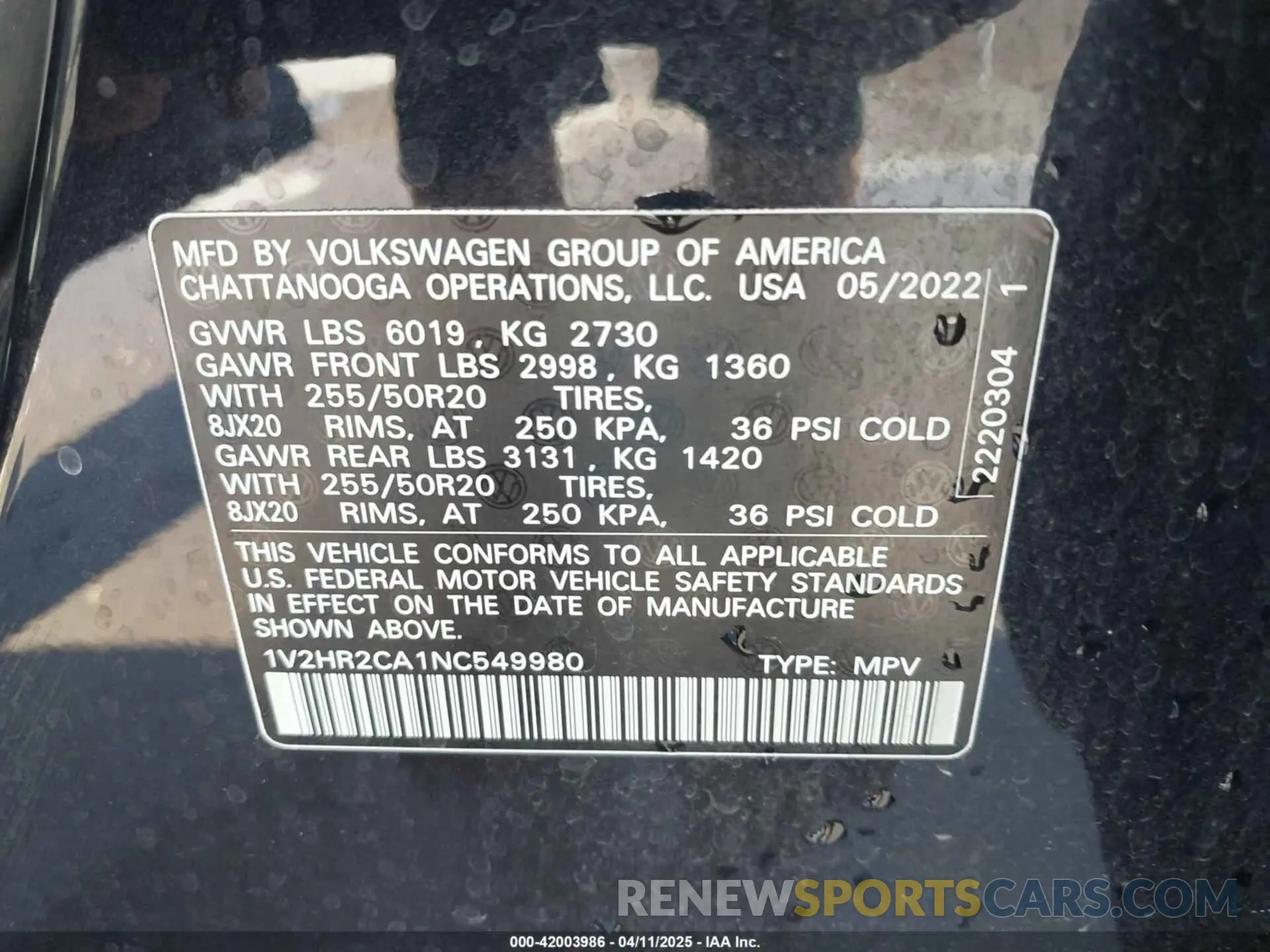 9 Photograph of a damaged car 1V2HR2CA1NC549980 VOLKSWAGEN ATLAS 2022
