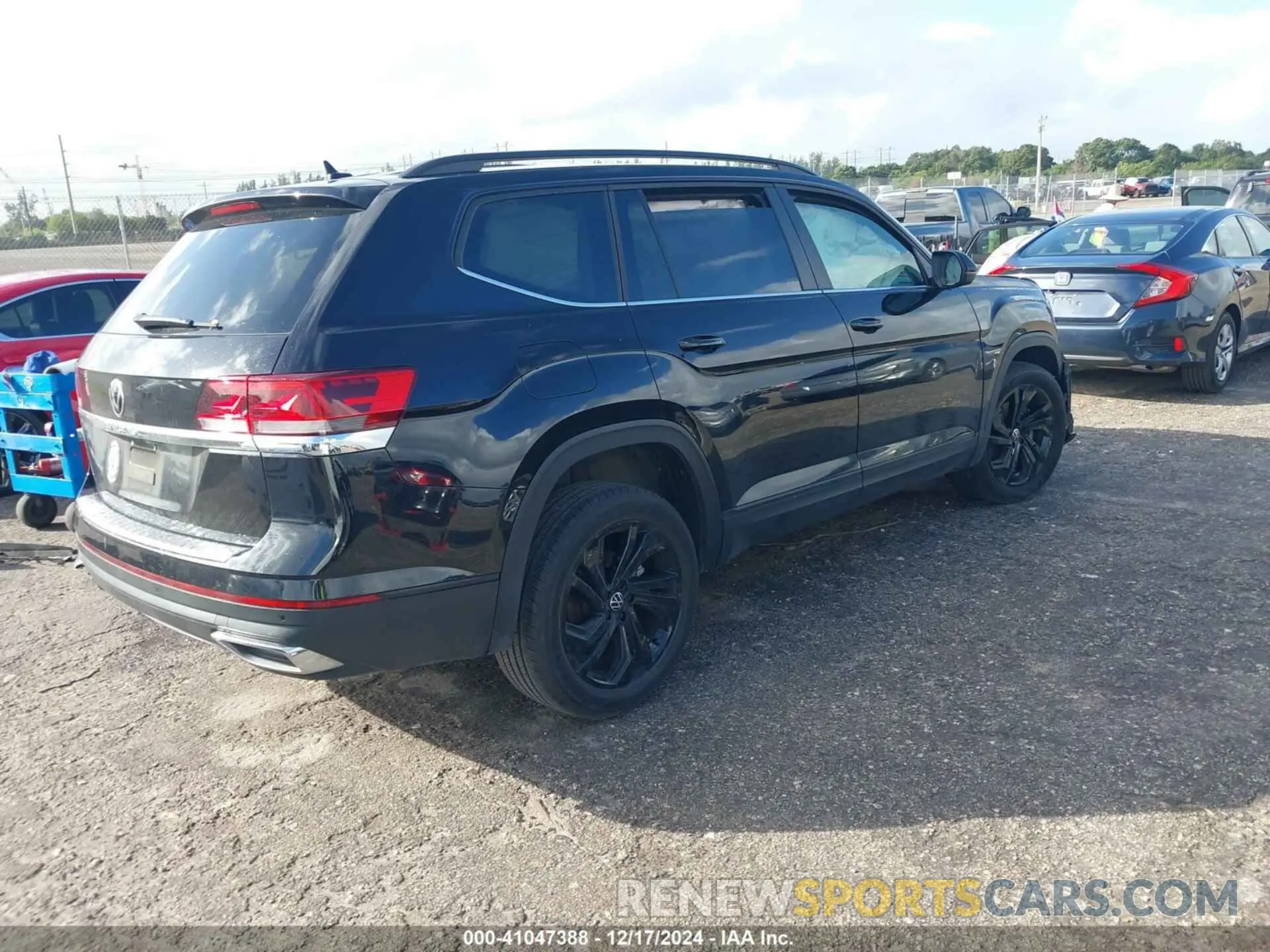 4 Фотография поврежденного автомобиля 1V2JP2CA0NC545183 VOLKSWAGEN ATLAS 2022