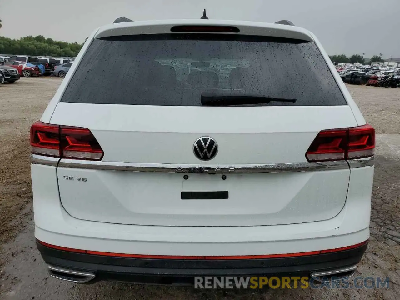 6 Photograph of a damaged car 1V2JR2CA0NC506006 VOLKSWAGEN ATLAS 2022