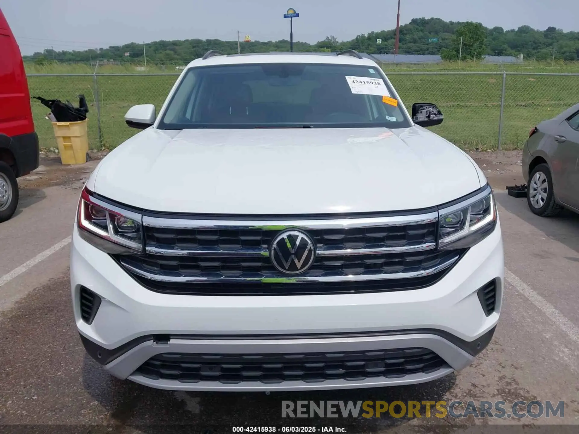 12 Фотография поврежденного автомобиля 1V2JR2CA3NC512561 VOLKSWAGEN ATLAS 2022