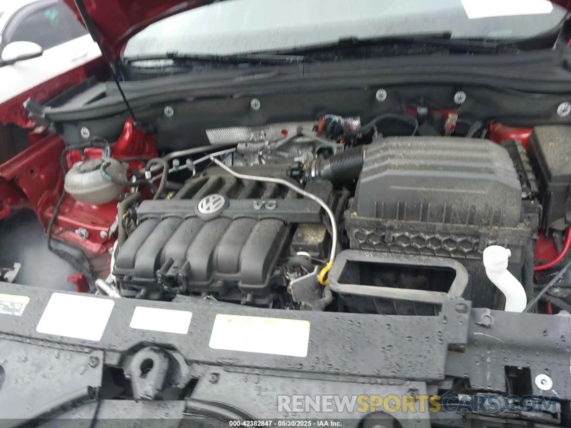 10 Photograph of a damaged car 1V2JR2CA4NC544967 VOLKSWAGEN ATLAS 2022