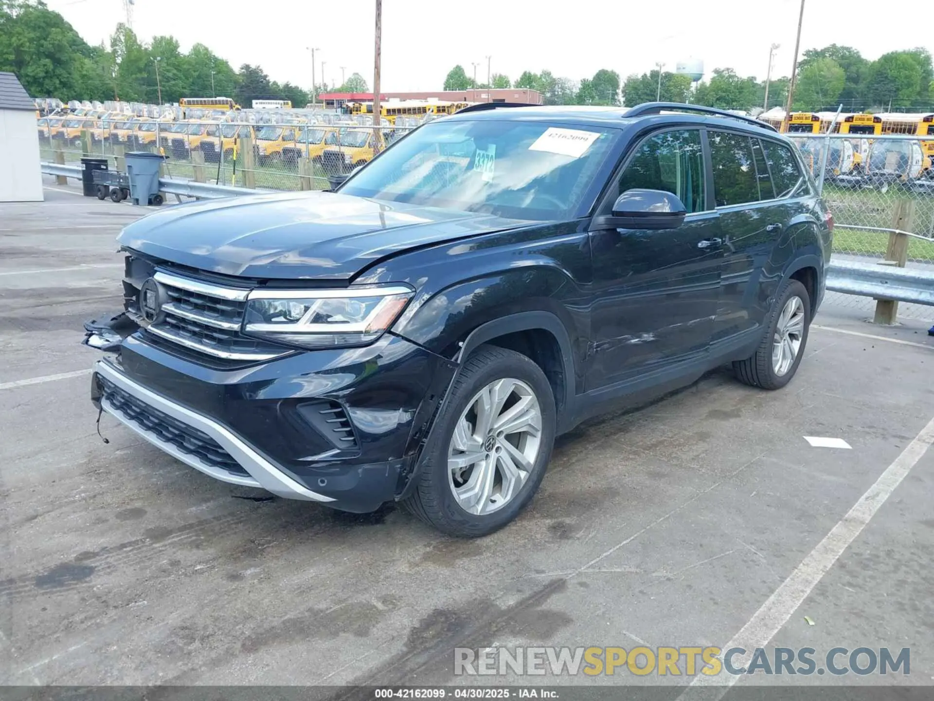2 Photograph of a damaged car 1V2JR2CA5NC512772 VOLKSWAGEN ATLAS 2022
