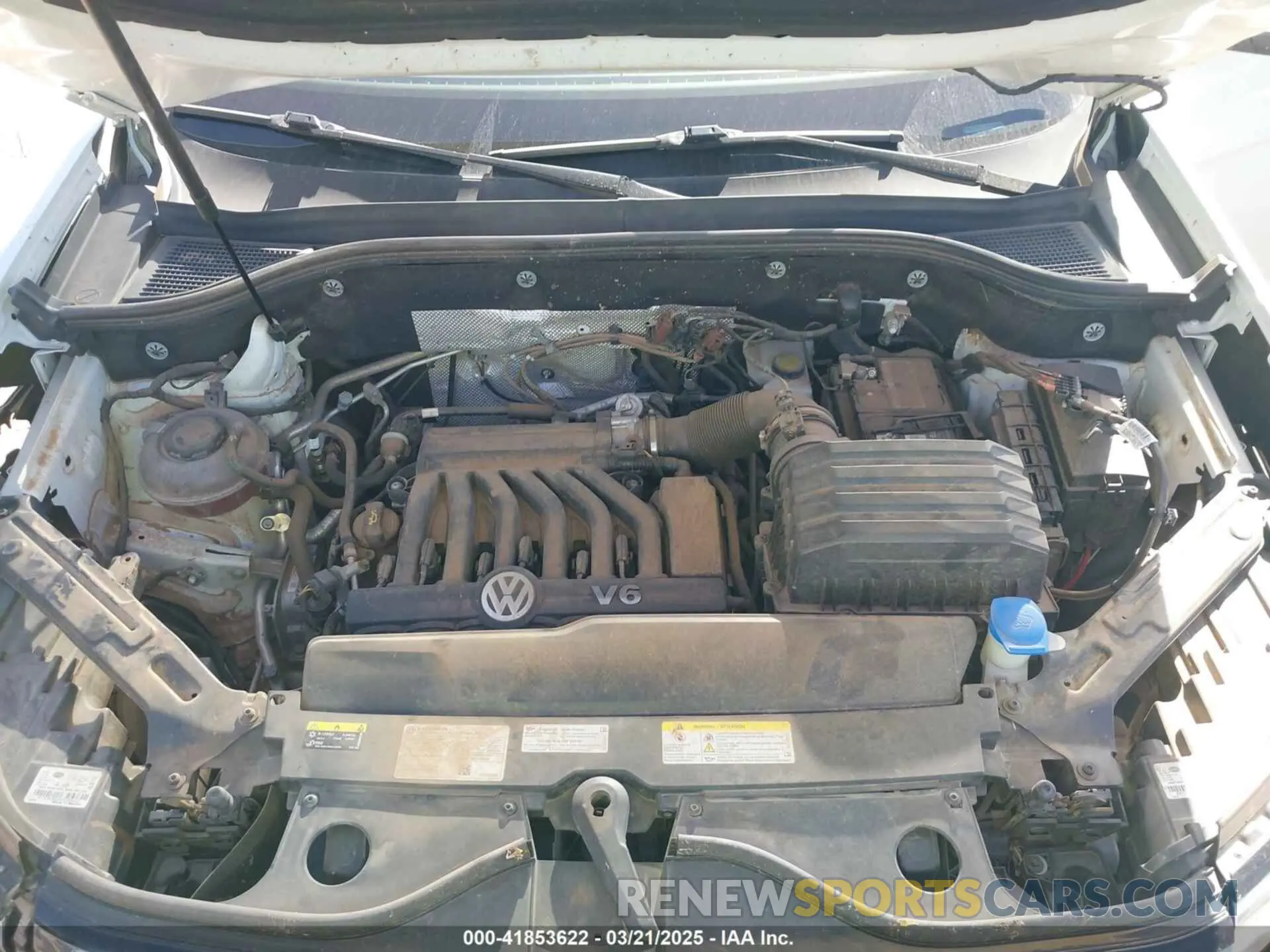 10 Photograph of a damaged car 1V2JR2CA9NC542633 VOLKSWAGEN ATLAS 2022