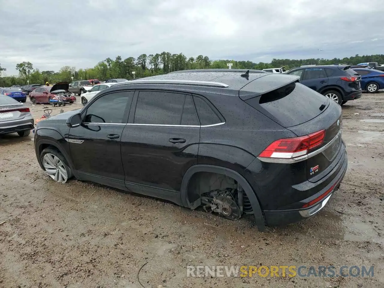 2 Photograph of a damaged car 1V2KE2CA8NC228780 VOLKSWAGEN ATLAS 2022