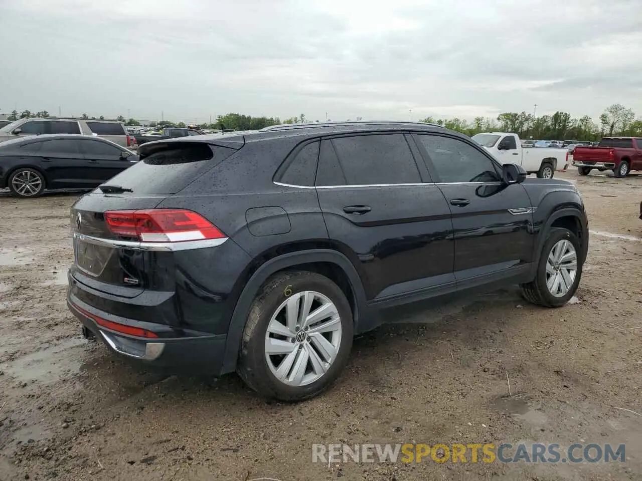 3 Photograph of a damaged car 1V2KE2CA8NC228780 VOLKSWAGEN ATLAS 2022