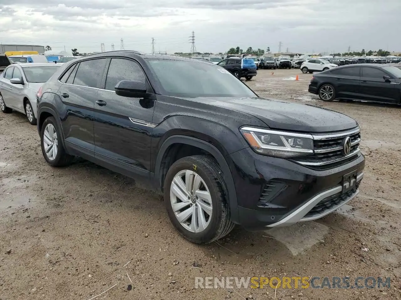 4 Photograph of a damaged car 1V2KE2CA8NC228780 VOLKSWAGEN ATLAS 2022