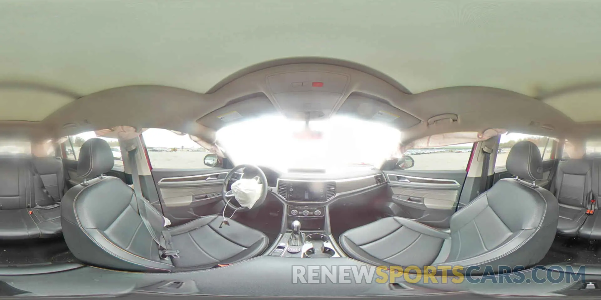 15 Photograph of a damaged car 1V2KR2CA1NC553632 VOLKSWAGEN ATLAS 2022