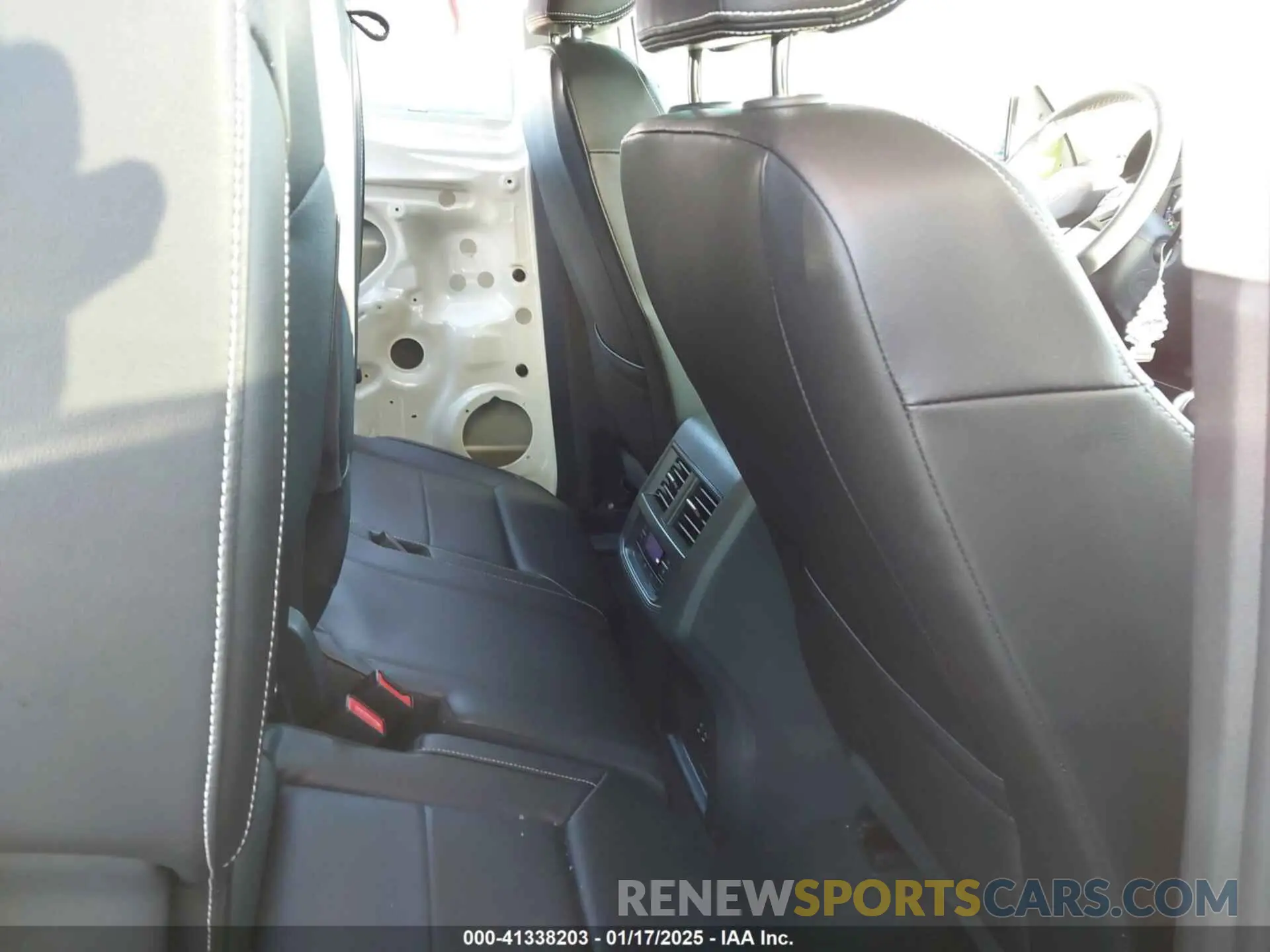 8 Фотография поврежденного автомобиля 1V2KR2CA2NC546401 VOLKSWAGEN ATLAS 2022