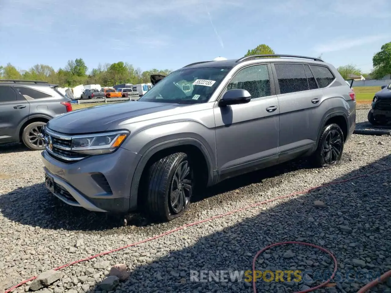 1 Photograph of a damaged car 1V2KR2CA3NC519675 VOLKSWAGEN ATLAS 2022