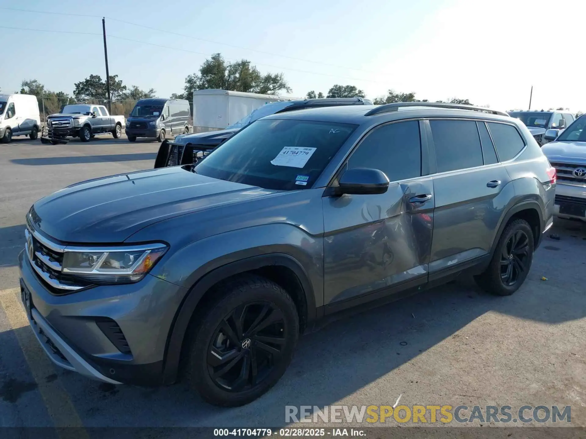 6 Photograph of a damaged car 1V2KR2CA5NC507639 VOLKSWAGEN ATLAS 2022