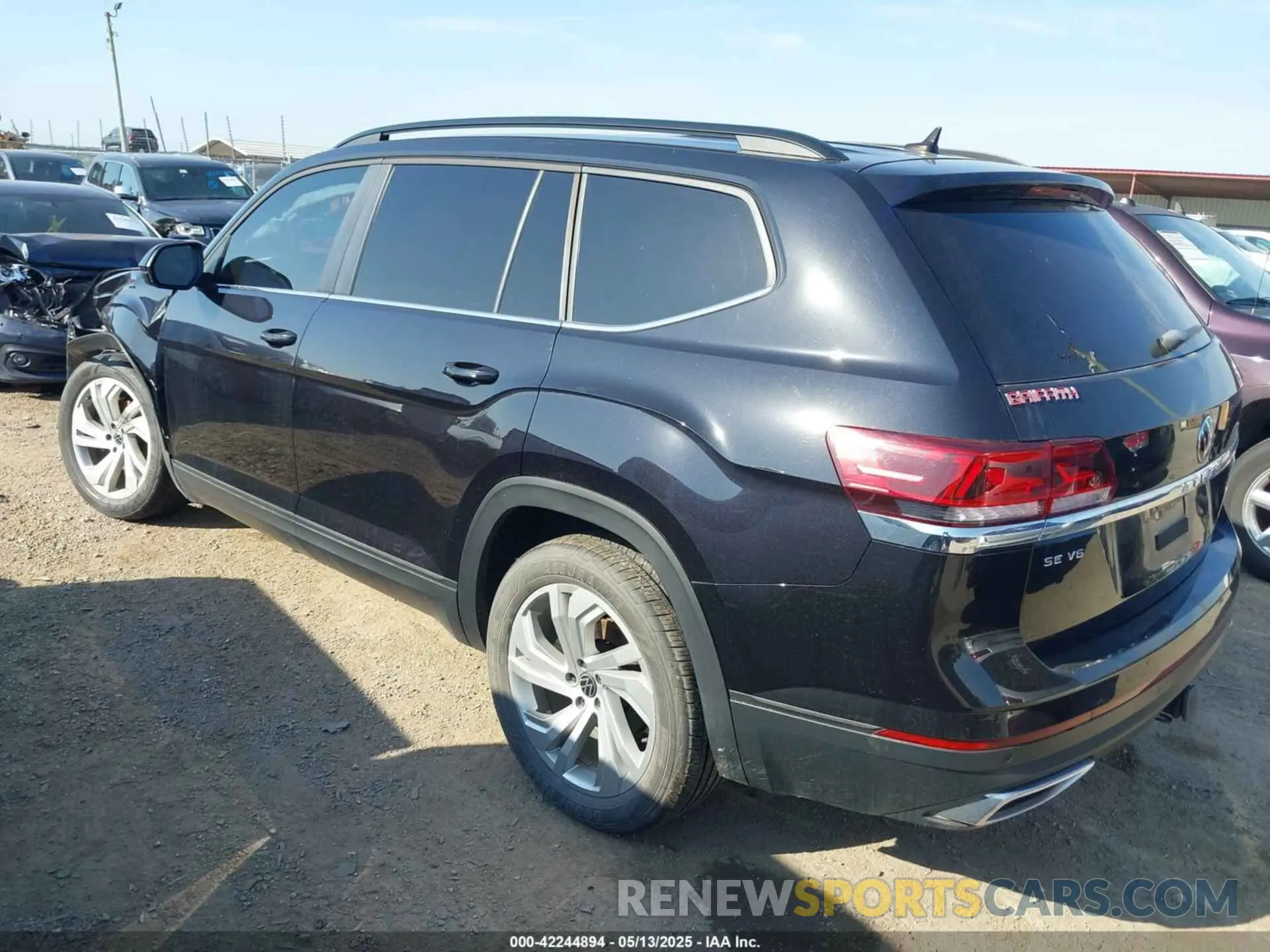 3 Фотография поврежденного автомобиля 1V2KR2CA6NC532226 VOLKSWAGEN ATLAS 2022