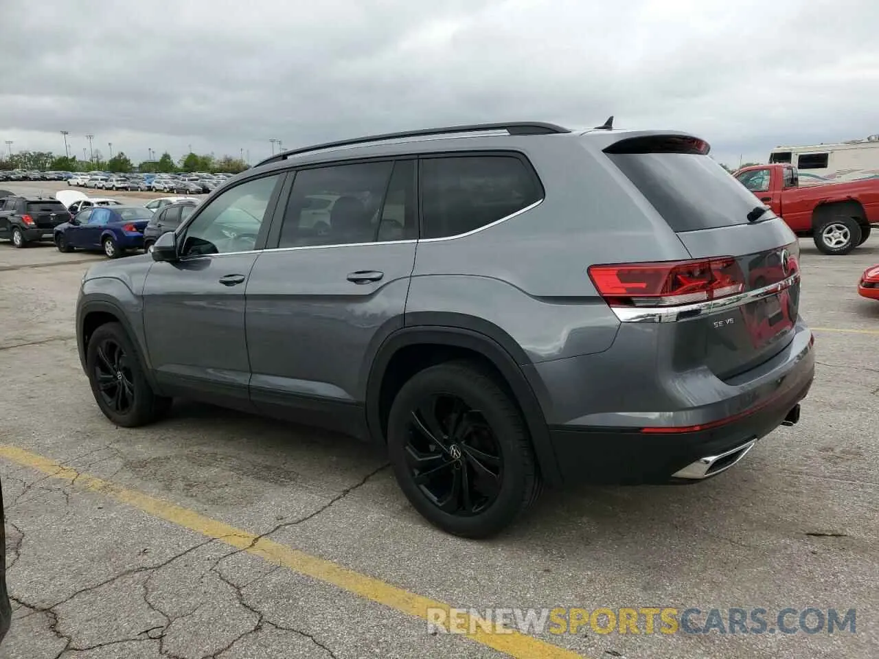 2 Photograph of a damaged car 1V2KR2CA6NC536101 VOLKSWAGEN ATLAS 2022