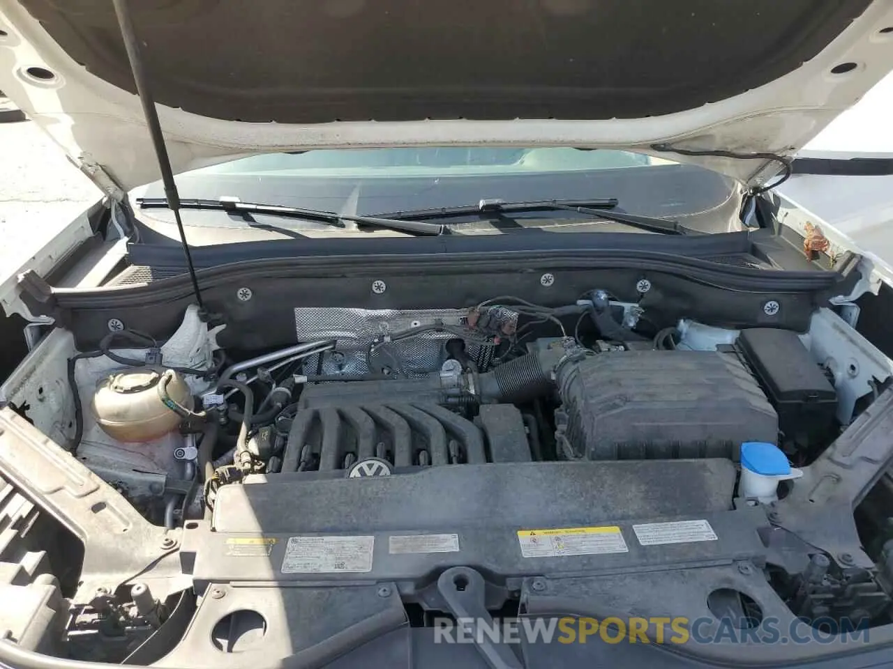 12 Photograph of a damaged car 1V2KR2CA7NC557944 VOLKSWAGEN ATLAS 2022