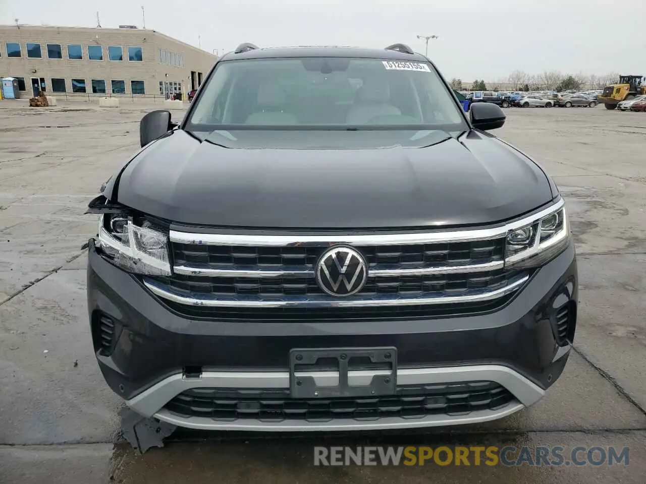 5 Photograph of a damaged car 1V2KR2CA9NC549117 VOLKSWAGEN ATLAS 2022