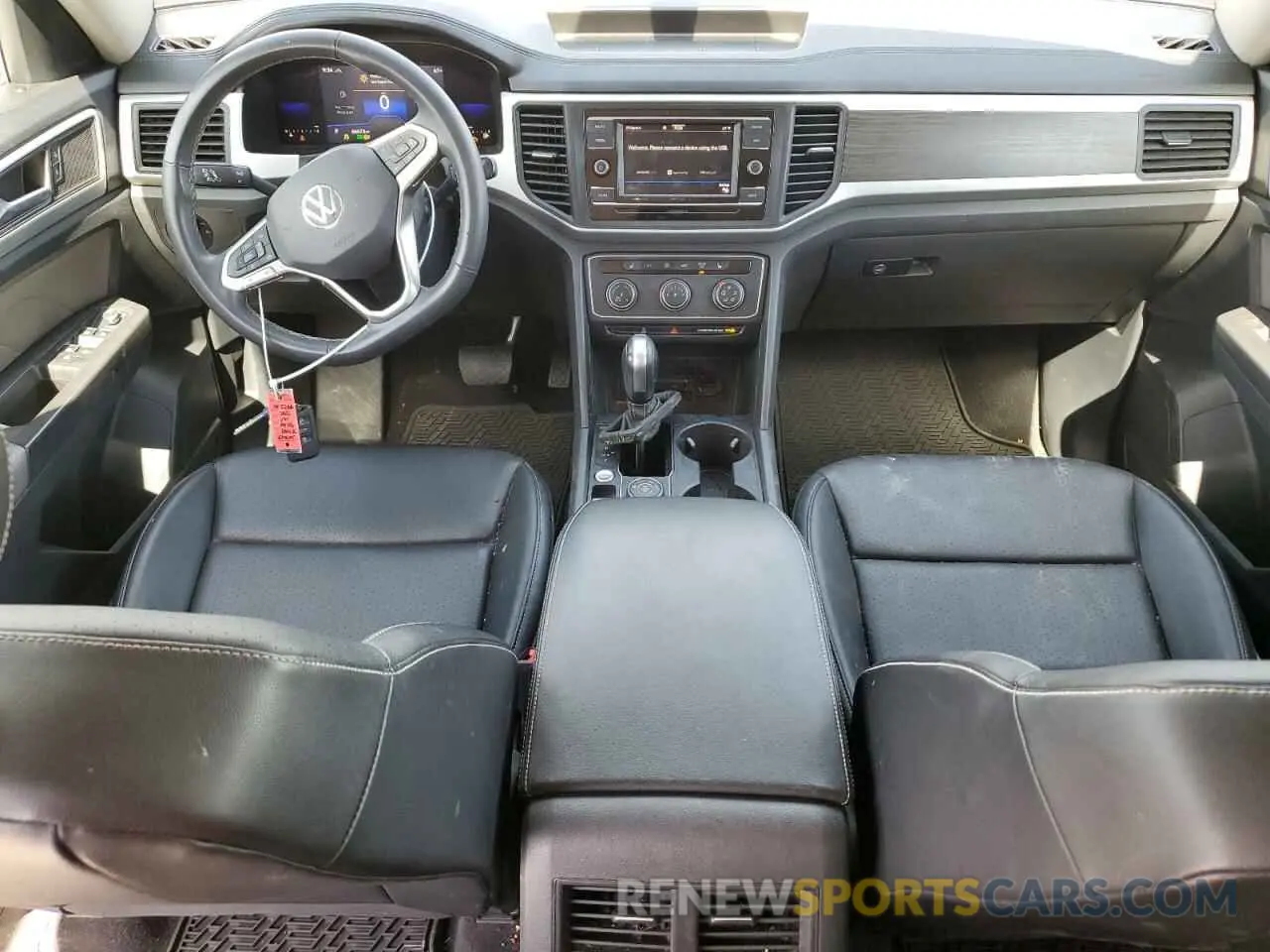 8 Photograph of a damaged car 1V2LP2CA3NC512168 VOLKSWAGEN ATLAS 2022