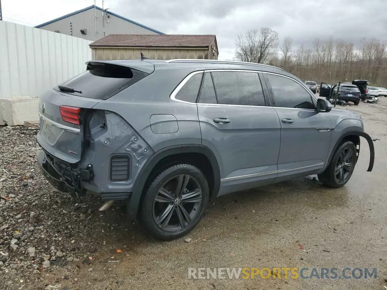 3 Photograph of a damaged car 1V2SC2CA3NC213951 VOLKSWAGEN ATLAS 2022
