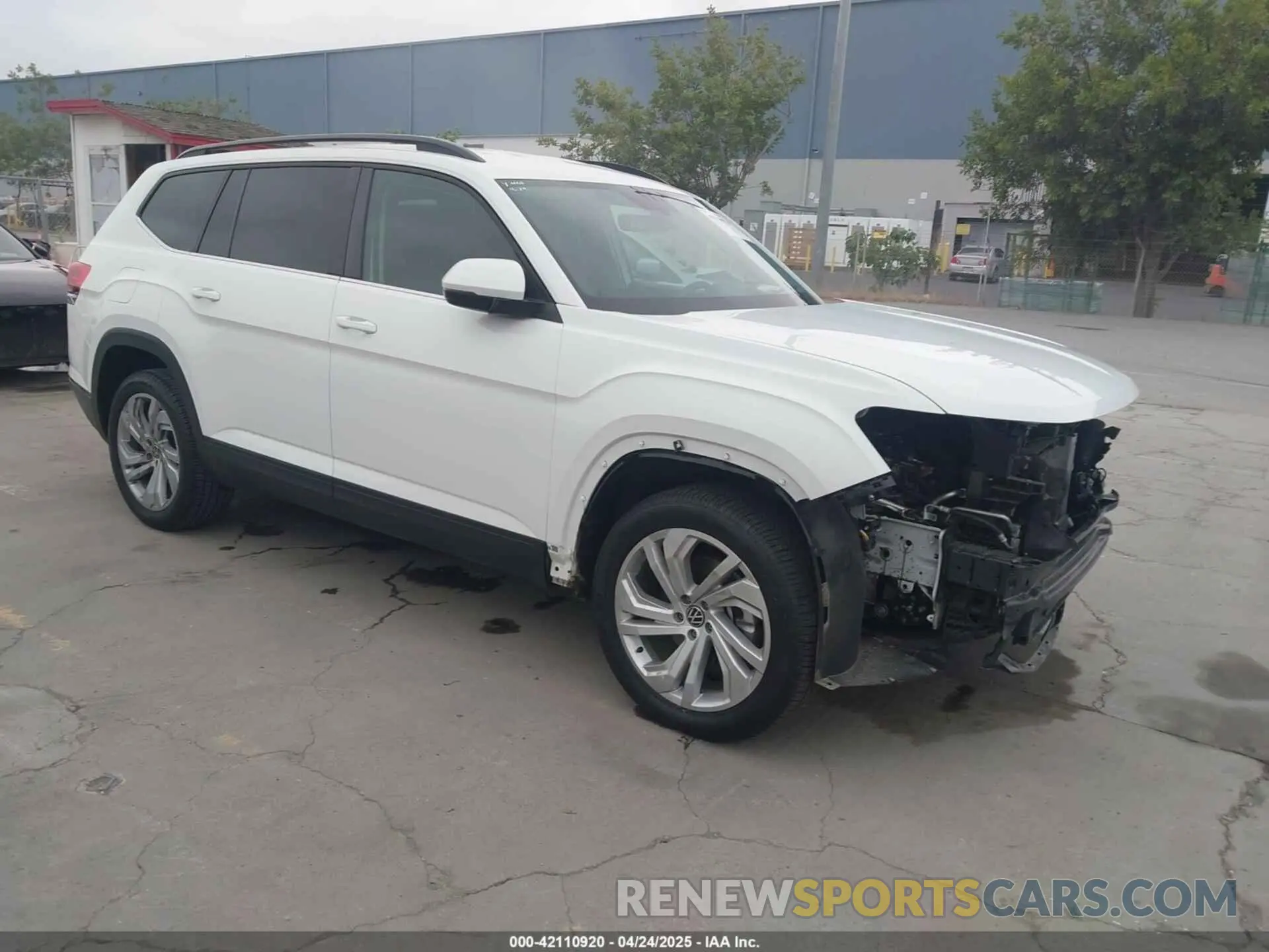 1 Фотография поврежденного автомобиля 1V2WR2CA2NC517904 VOLKSWAGEN ATLAS 2022
