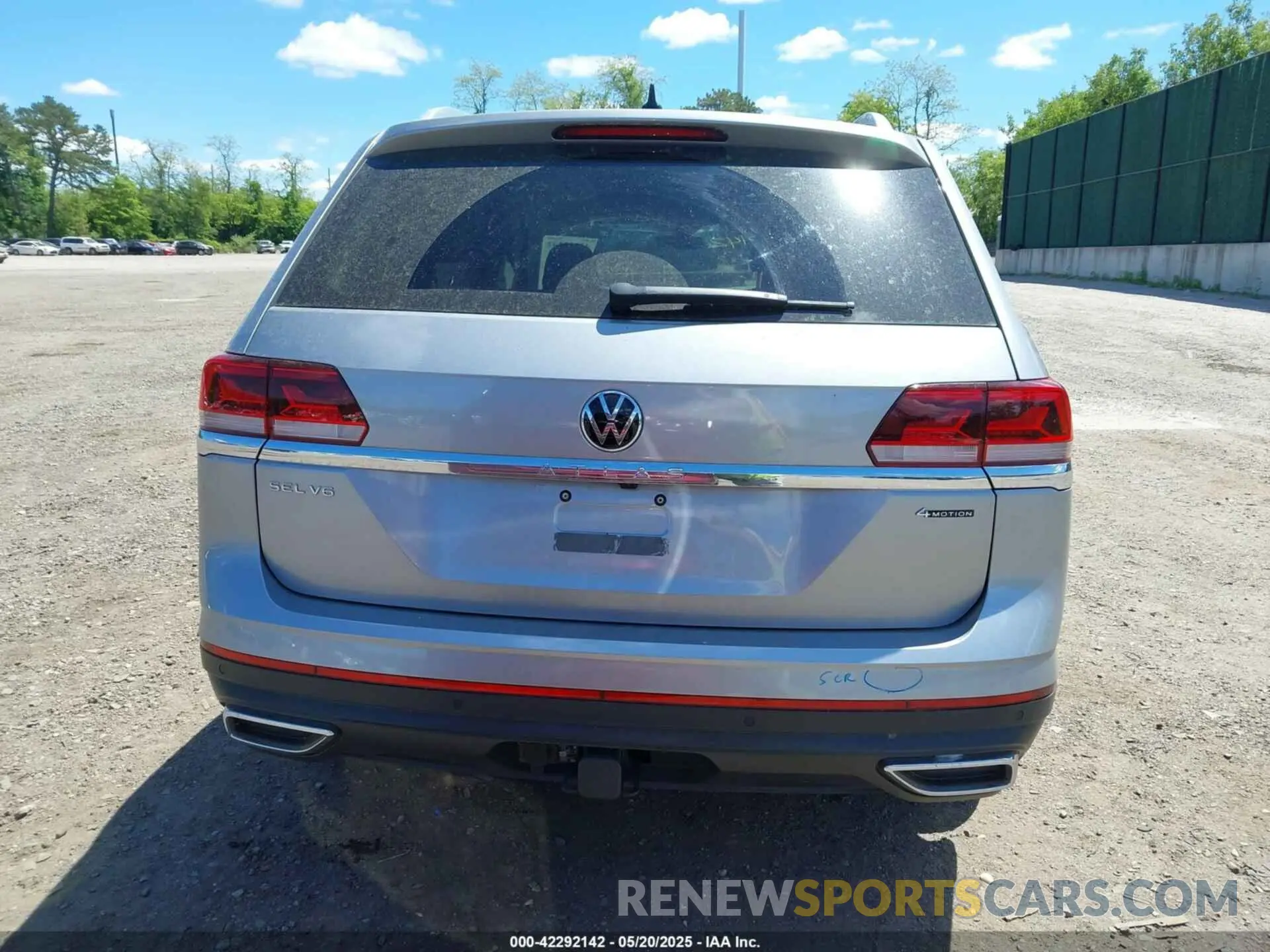 16 Photograph of a damaged car 1V2BR2CA2PC510744 VOLKSWAGEN ATLAS 2023