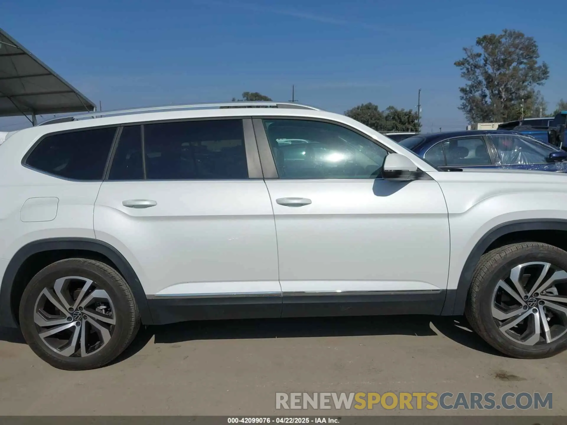 13 Фотография поврежденного автомобиля 1V2BR2CA7PC527099 VOLKSWAGEN ATLAS 2023