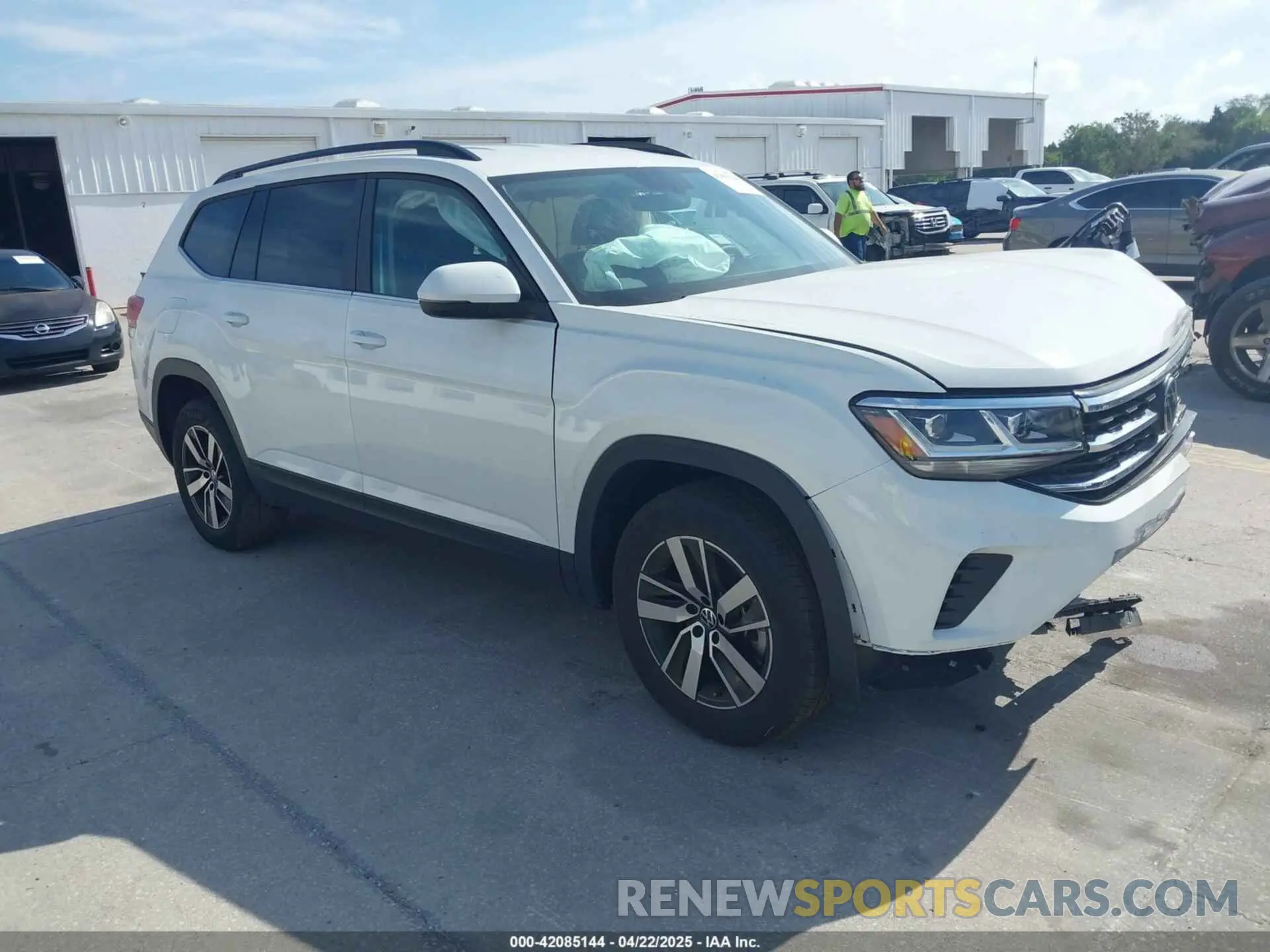 1 Photograph of a damaged car 1V2DP2CA7PC547576 VOLKSWAGEN ATLAS 2023