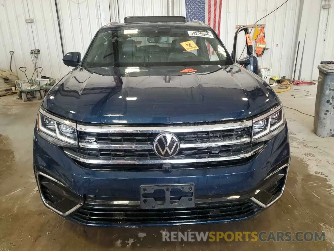5 Photograph of a damaged car 1V2FE2CA9PC221910 VOLKSWAGEN ATLAS 2023
